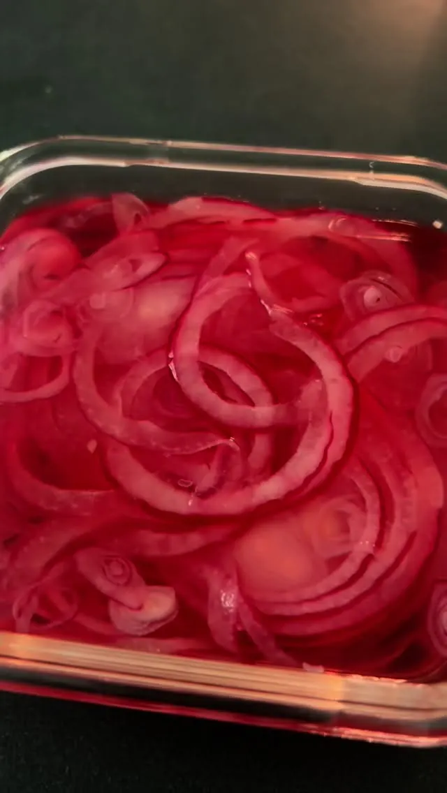 quick-pickled-red-onions