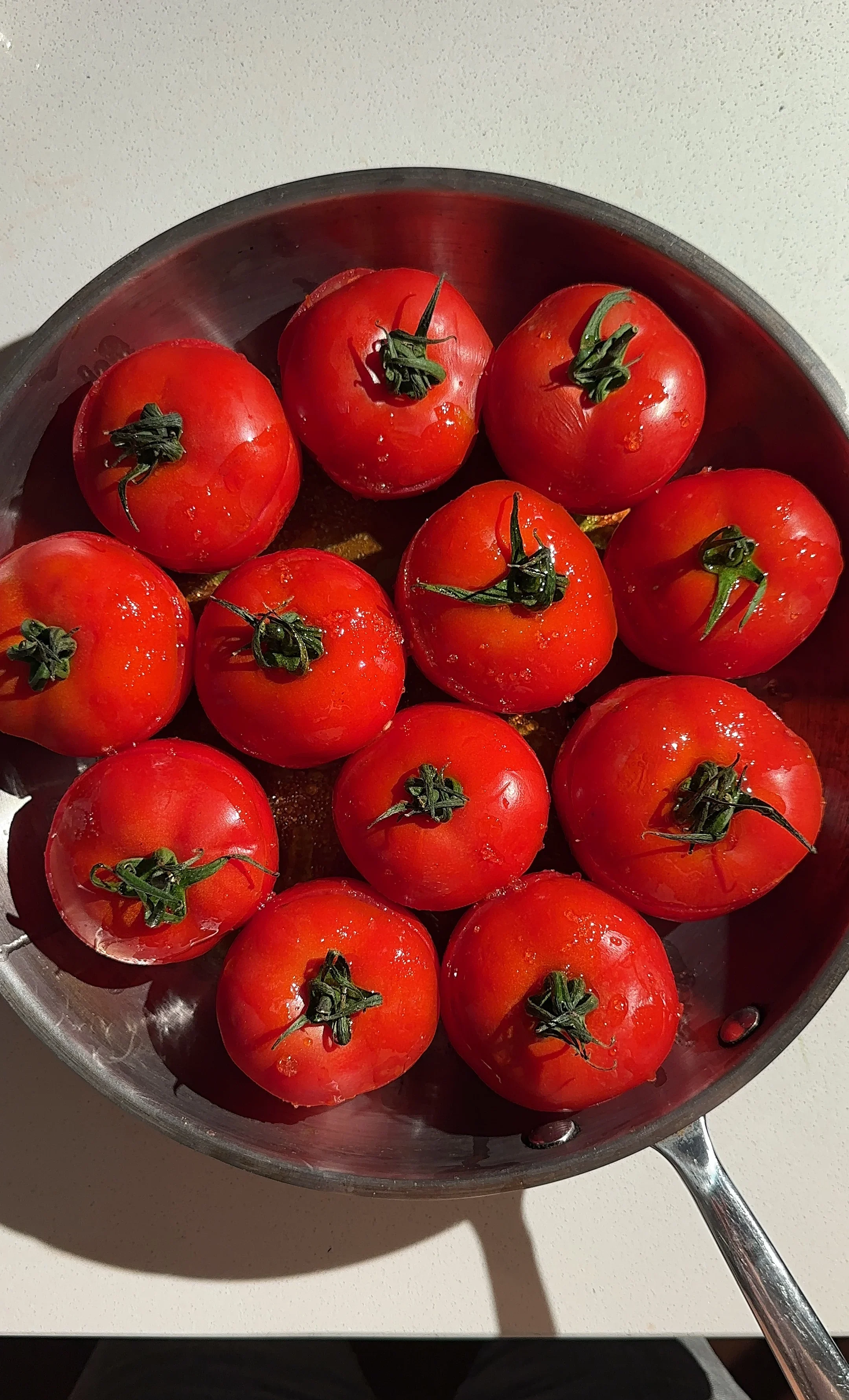 vegan-stuffed-tomatoes-with-herby-radish-salad