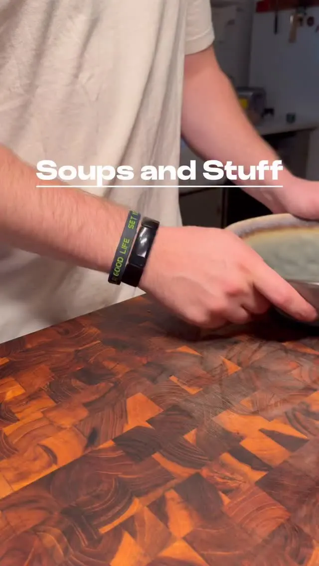 green-curry-cheddar-broccoli-soup
