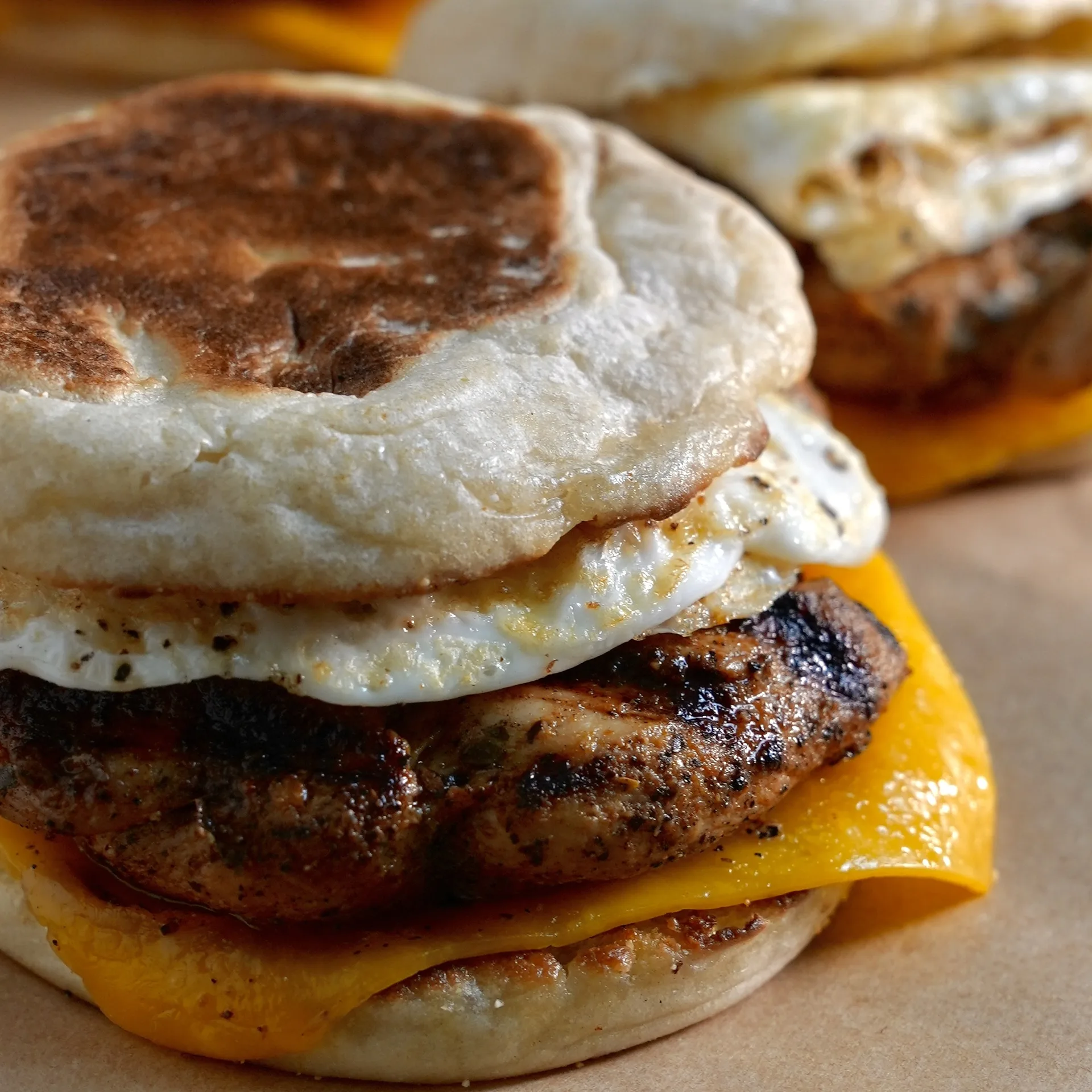 egg-white-grilled-chicken-muffins