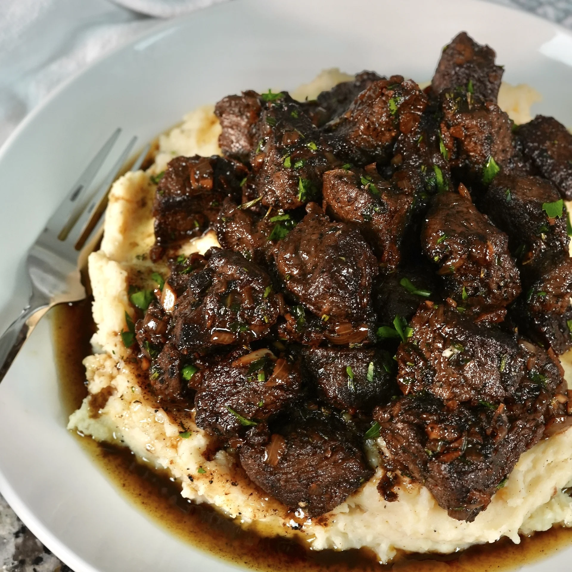 garlic-butter-steak-bites