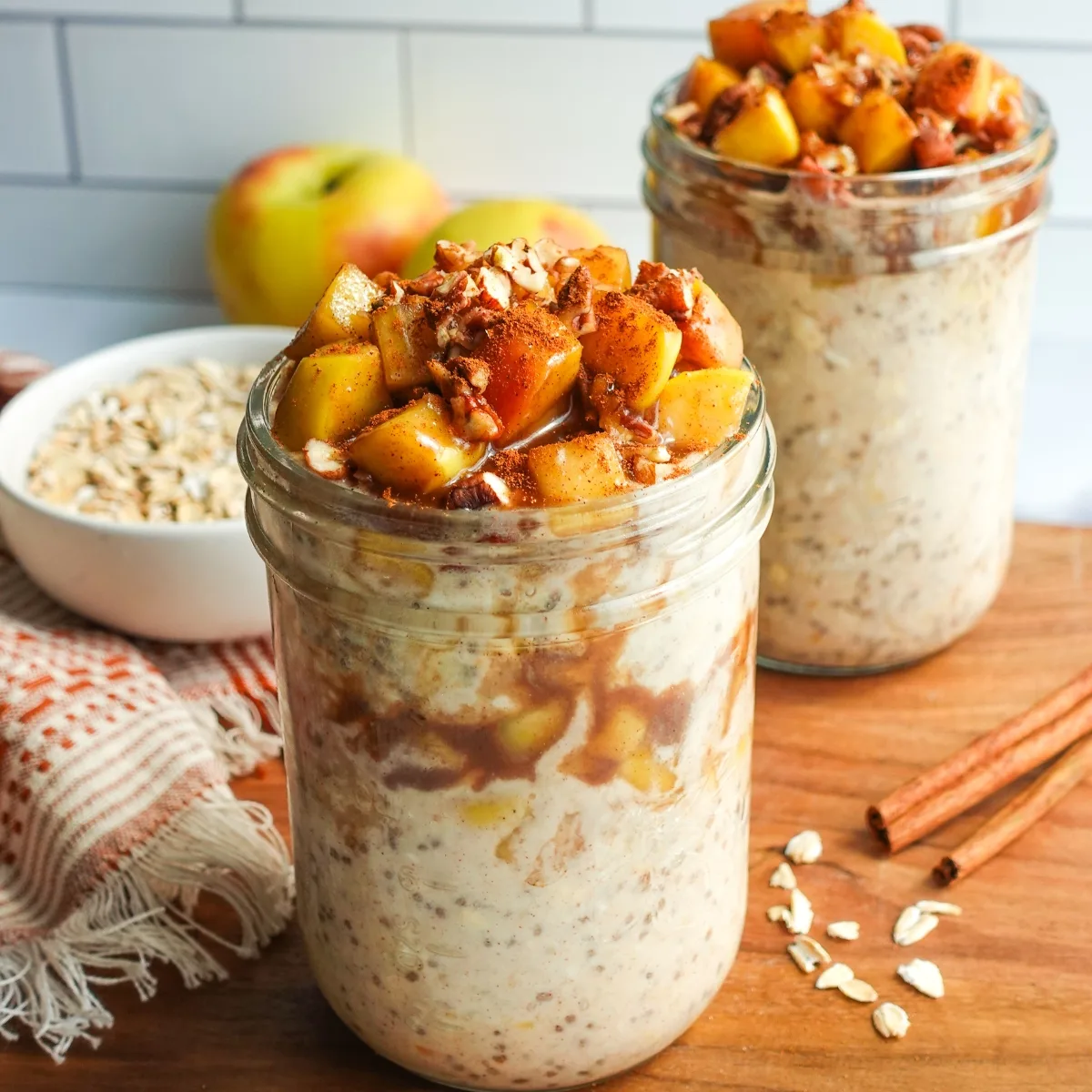 apple-pie-overnight-oats