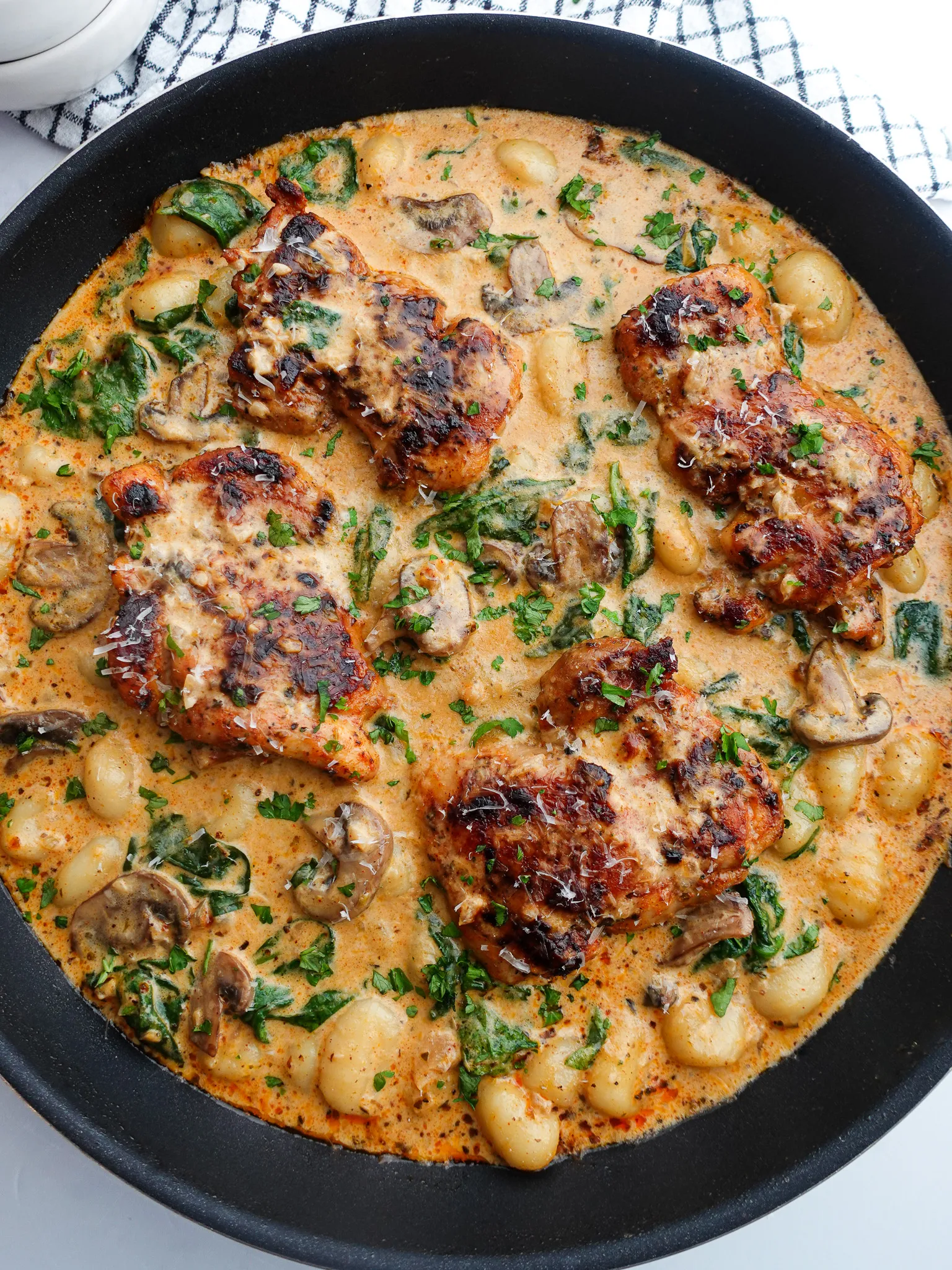 one-pan-creamy-chicken-and-gnocchi