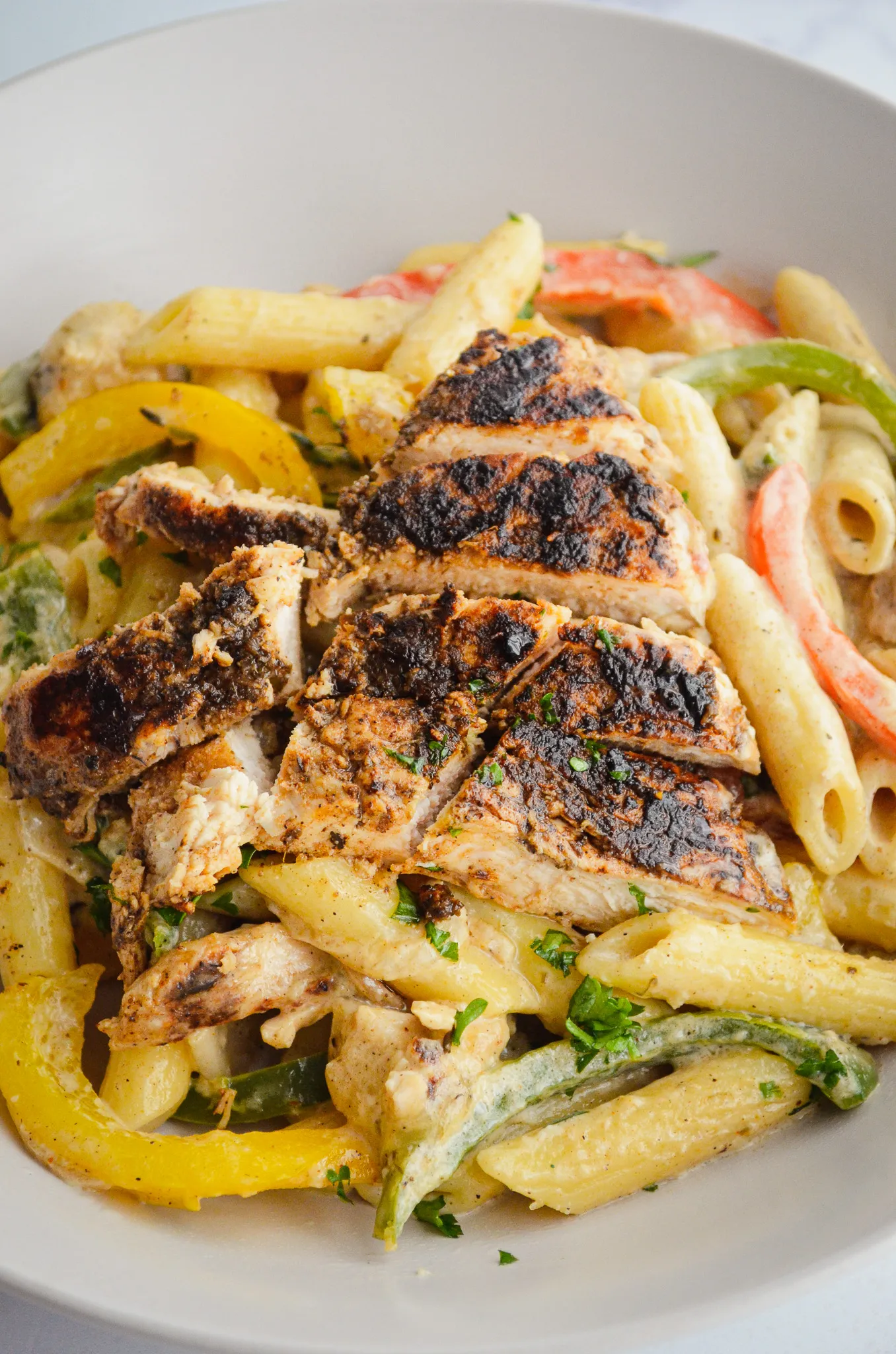 rasta-pasta-with-jerk-chicken