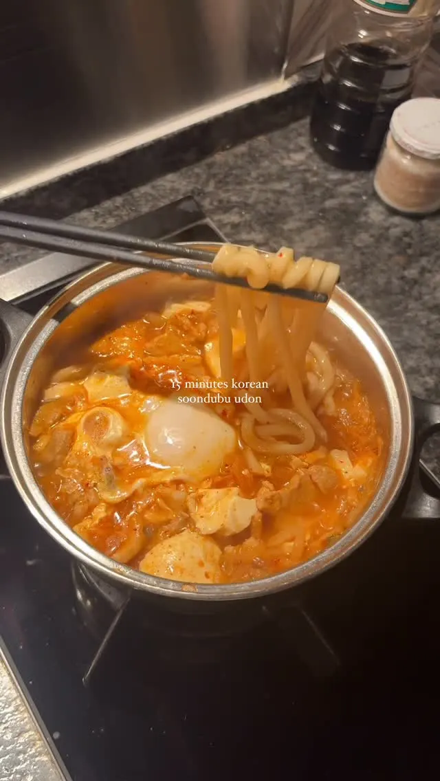 soondubu-jjigae-udon-(korean-pork-belly-tofu-stew)