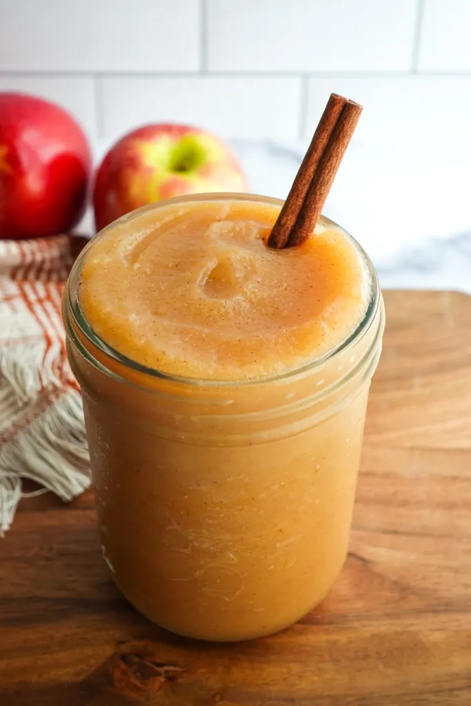 homemade-applesauce-2