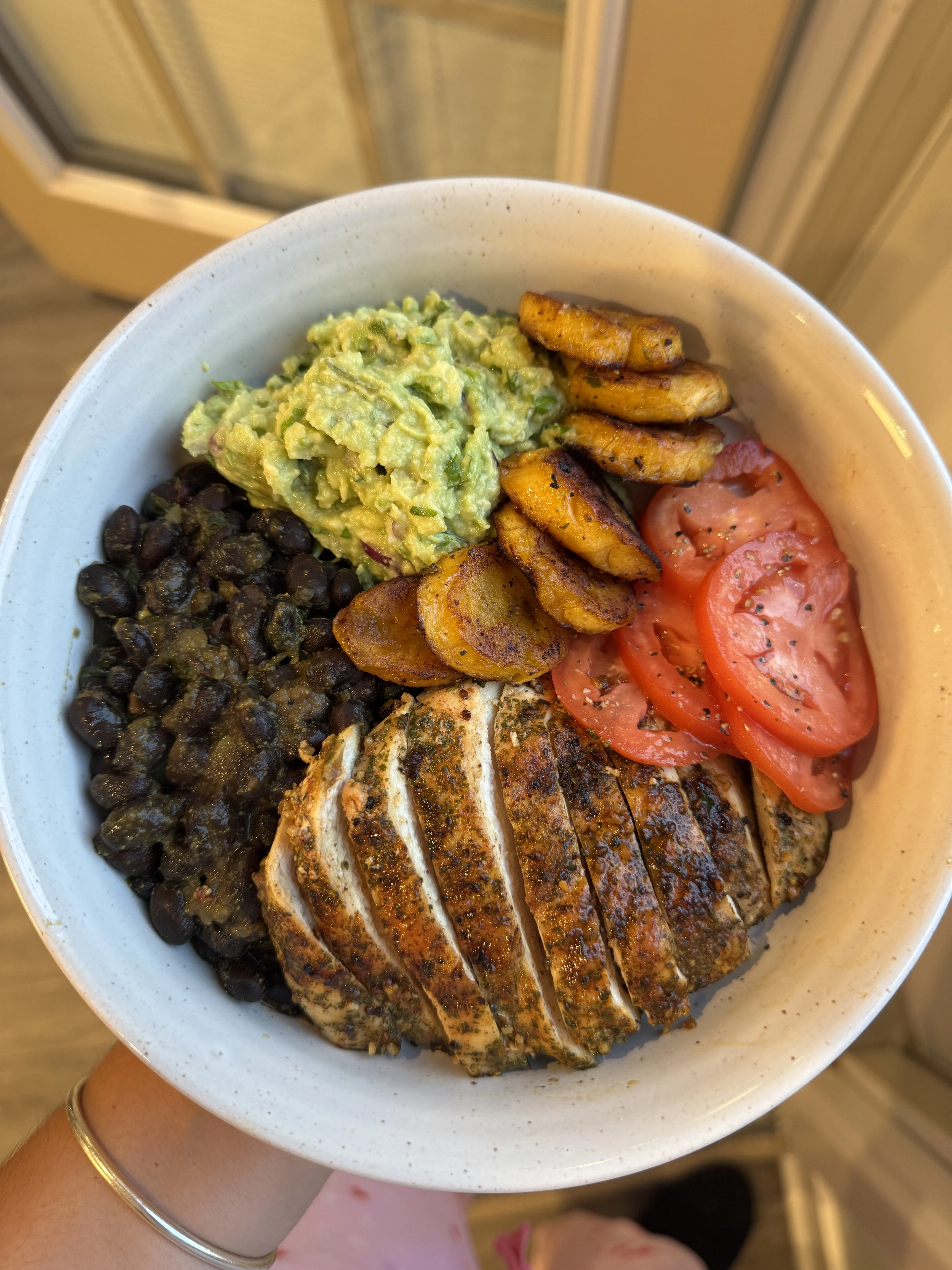 grilled-chicken-black-beans-and-sweet-plantain-bowl