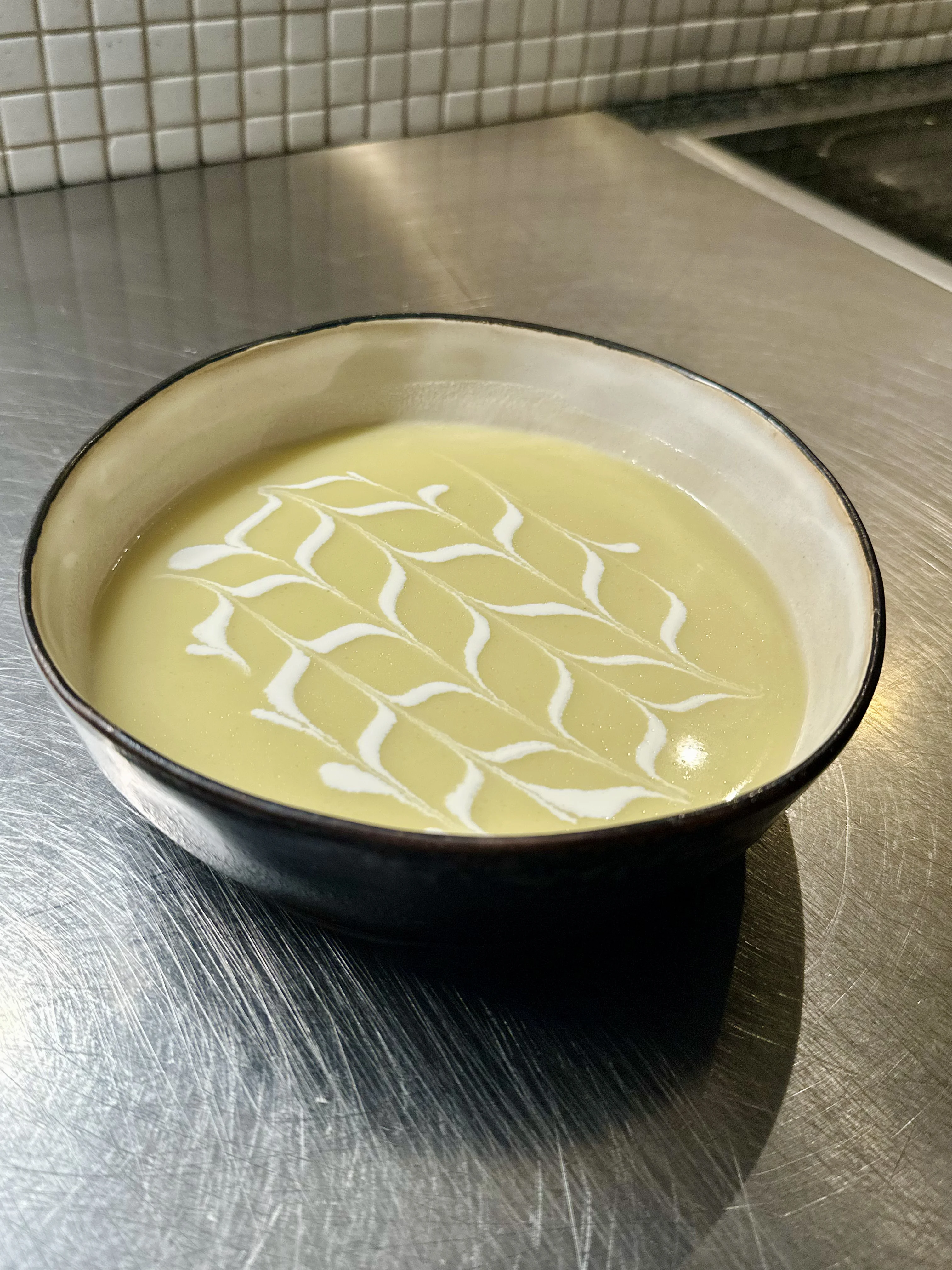 healthy-leek-and-potato-soup