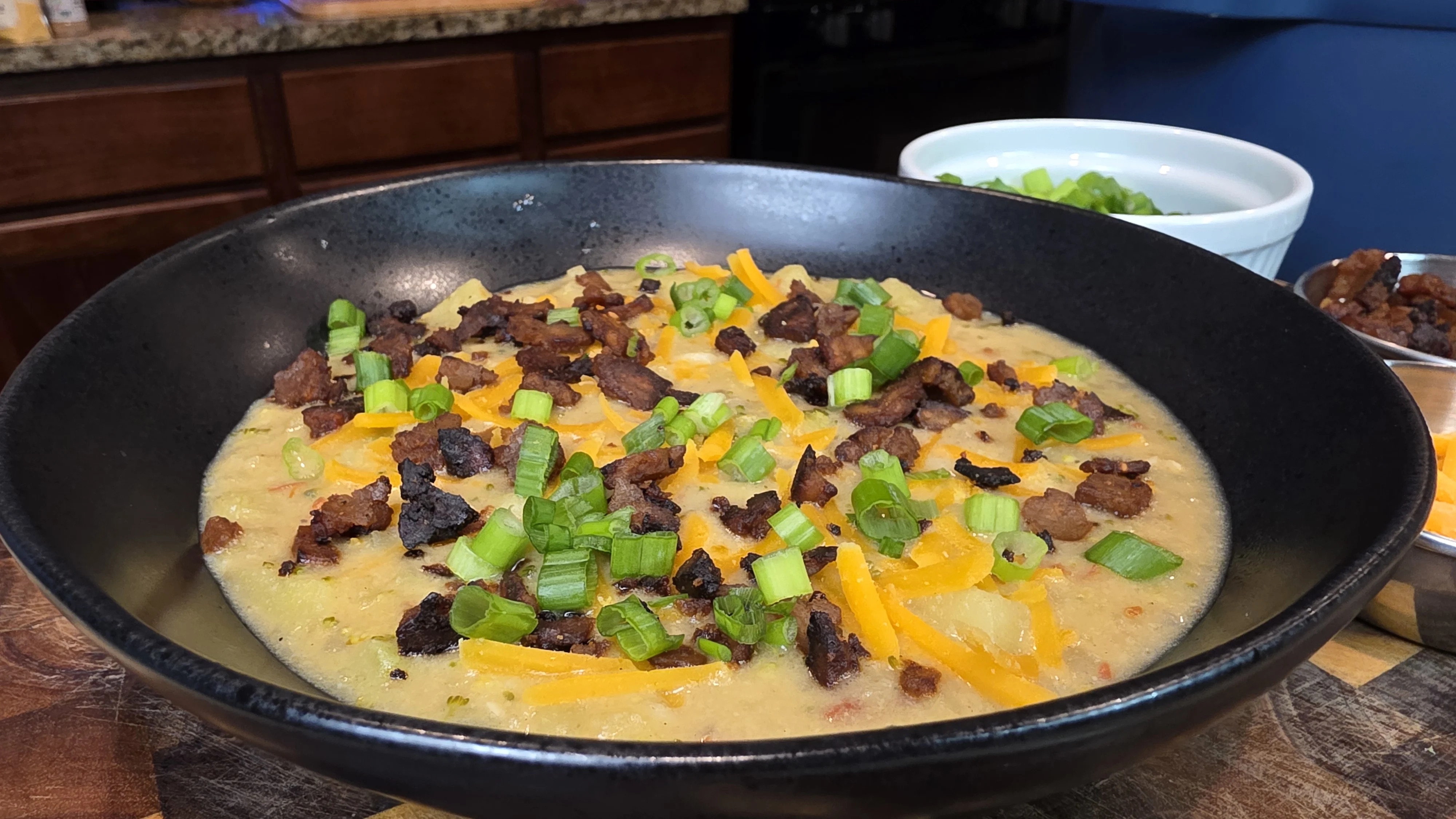 vegan-baked-potato-soup