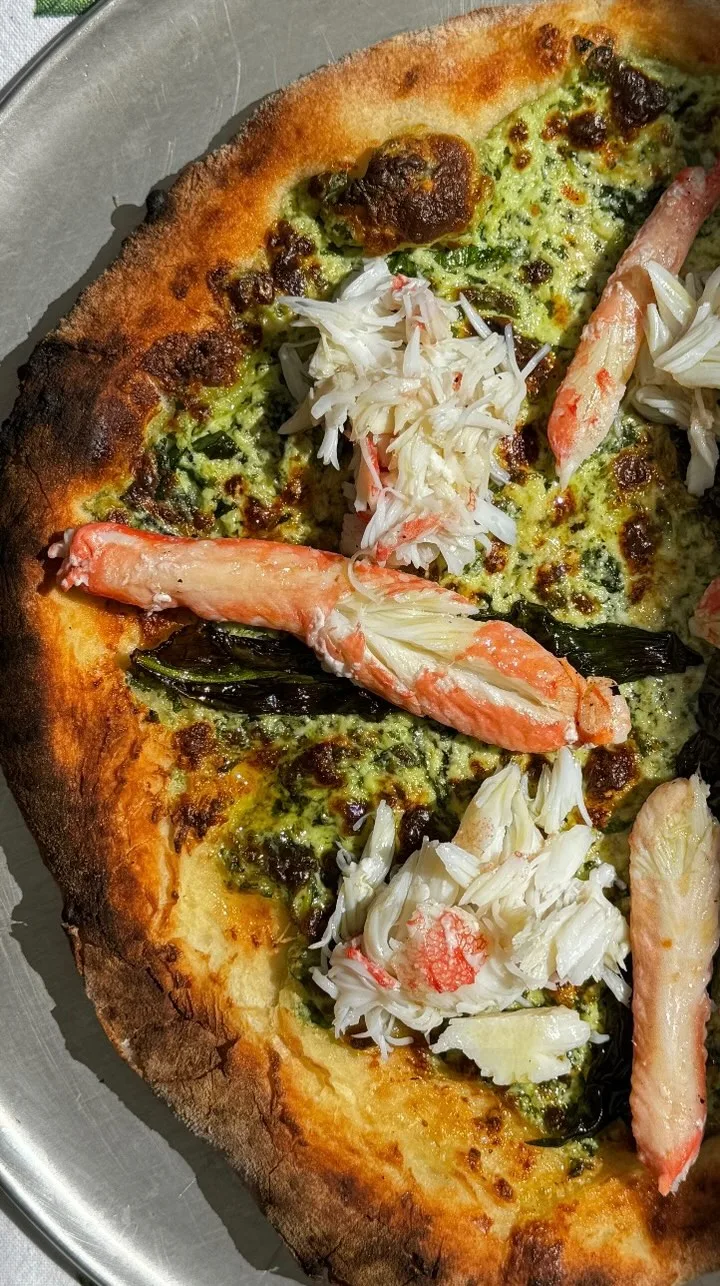 snow-crab-pizza-with-wild-garlic-ricotta