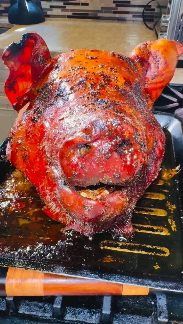 cabeza-de-cerdo-asado