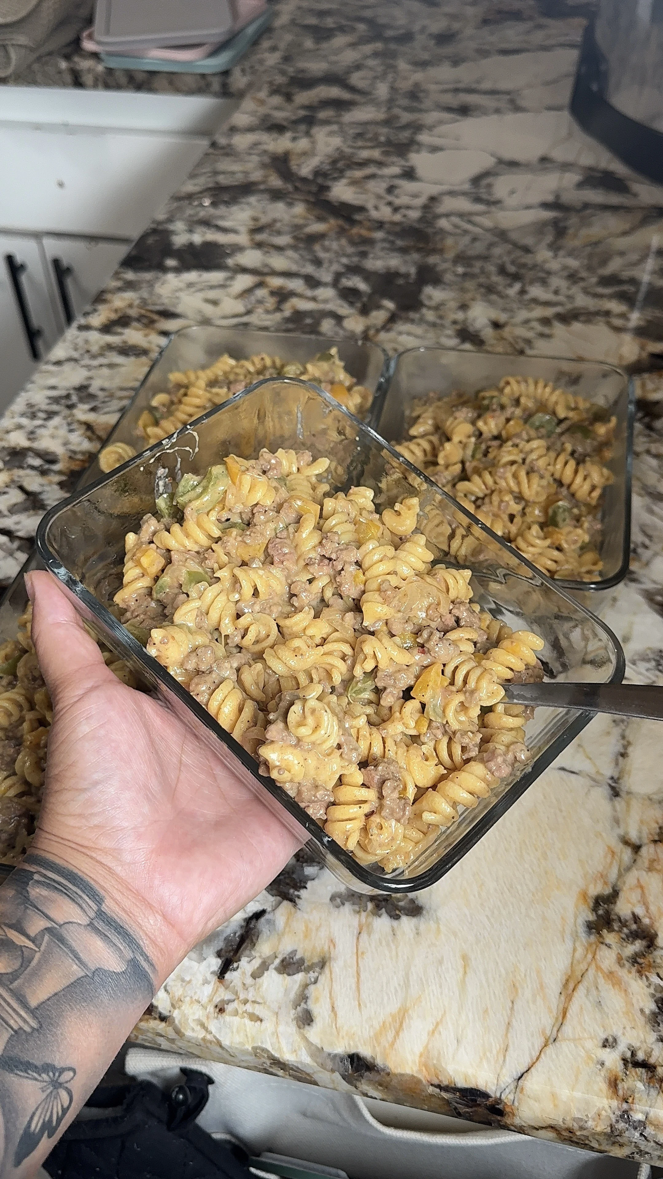 high-protein-creamy-philly-cheesesteak-pasta