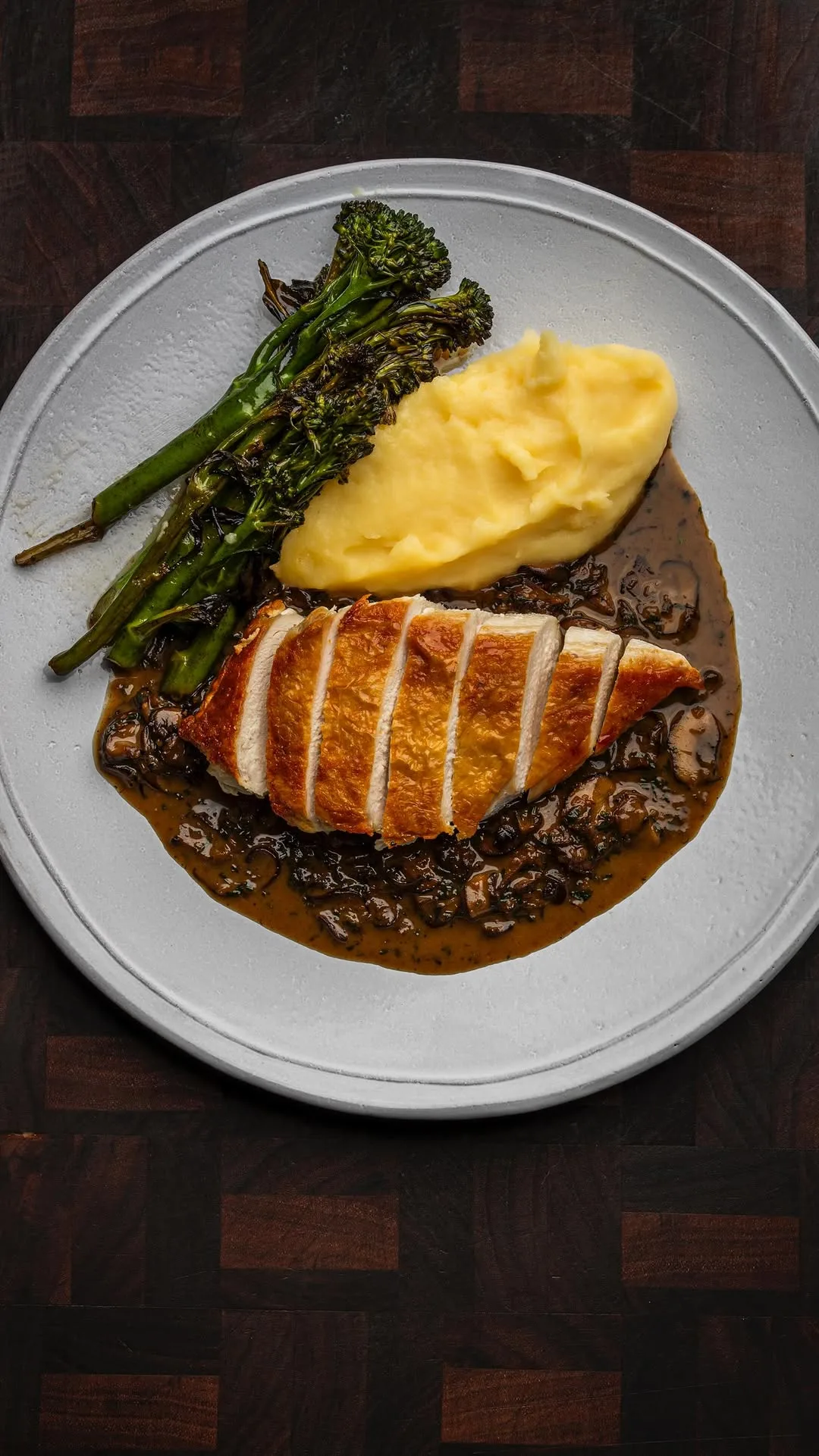 mushroom-herb-chicken-pan-sauce