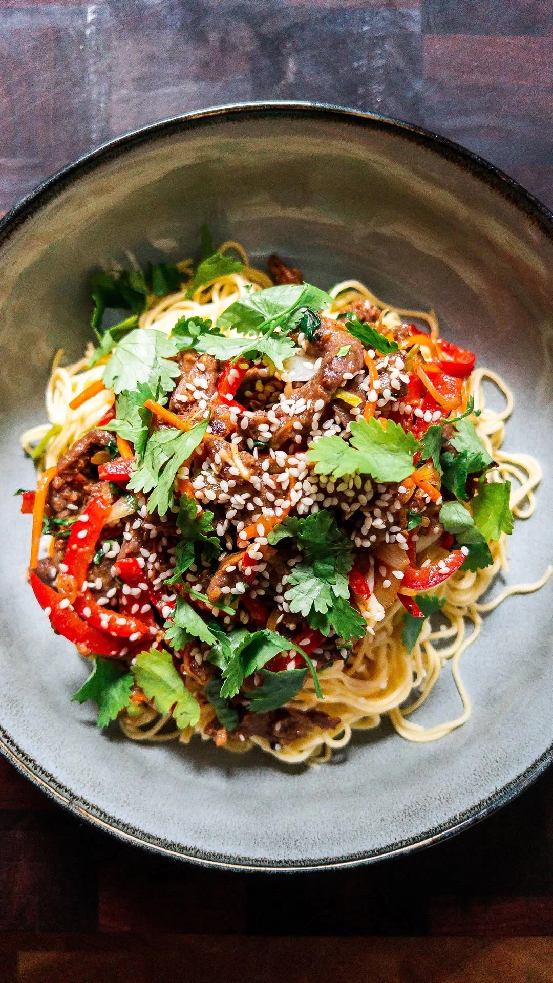 easy-beef-stir-fry-with-egg-noodles