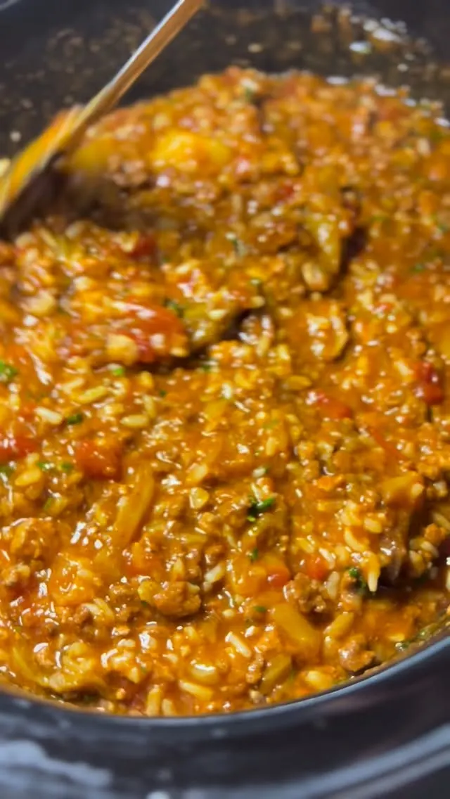 unstuffed-cabbage-roll-soup