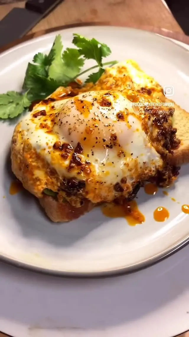 chili-crisp-fried-eggs