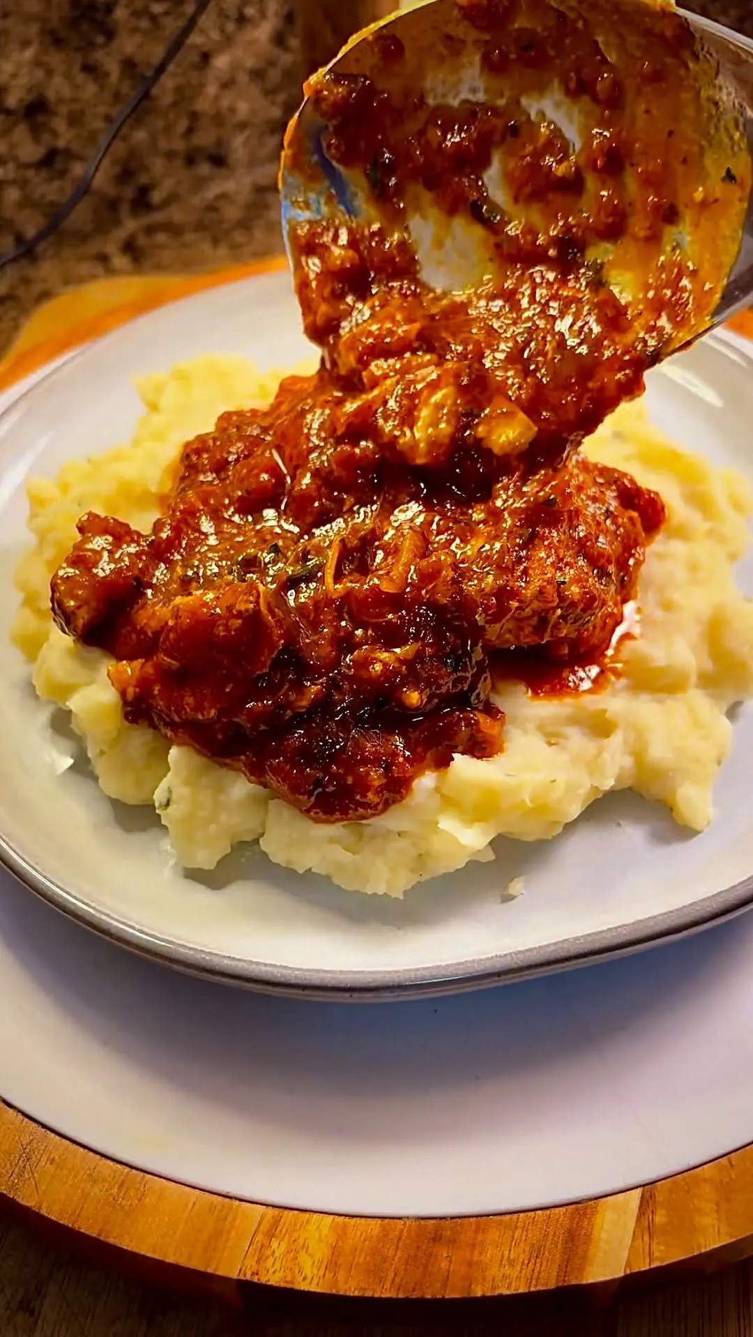braised-italian-pork-with-red-wine-and-dill