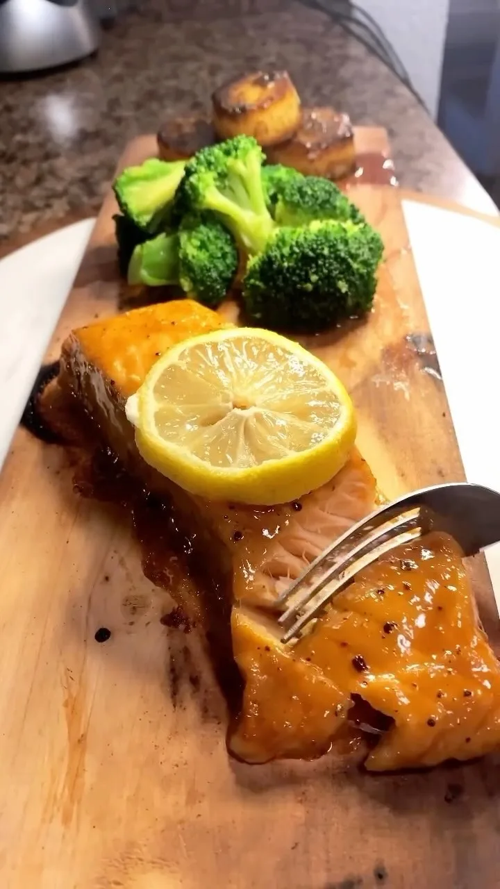 cedar-plank-salmon-with-honey-dijon-glaze