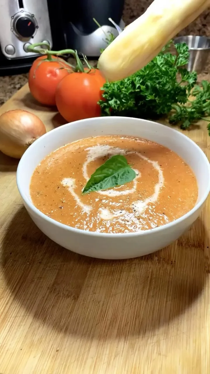 creamy-tomato-basil-soup