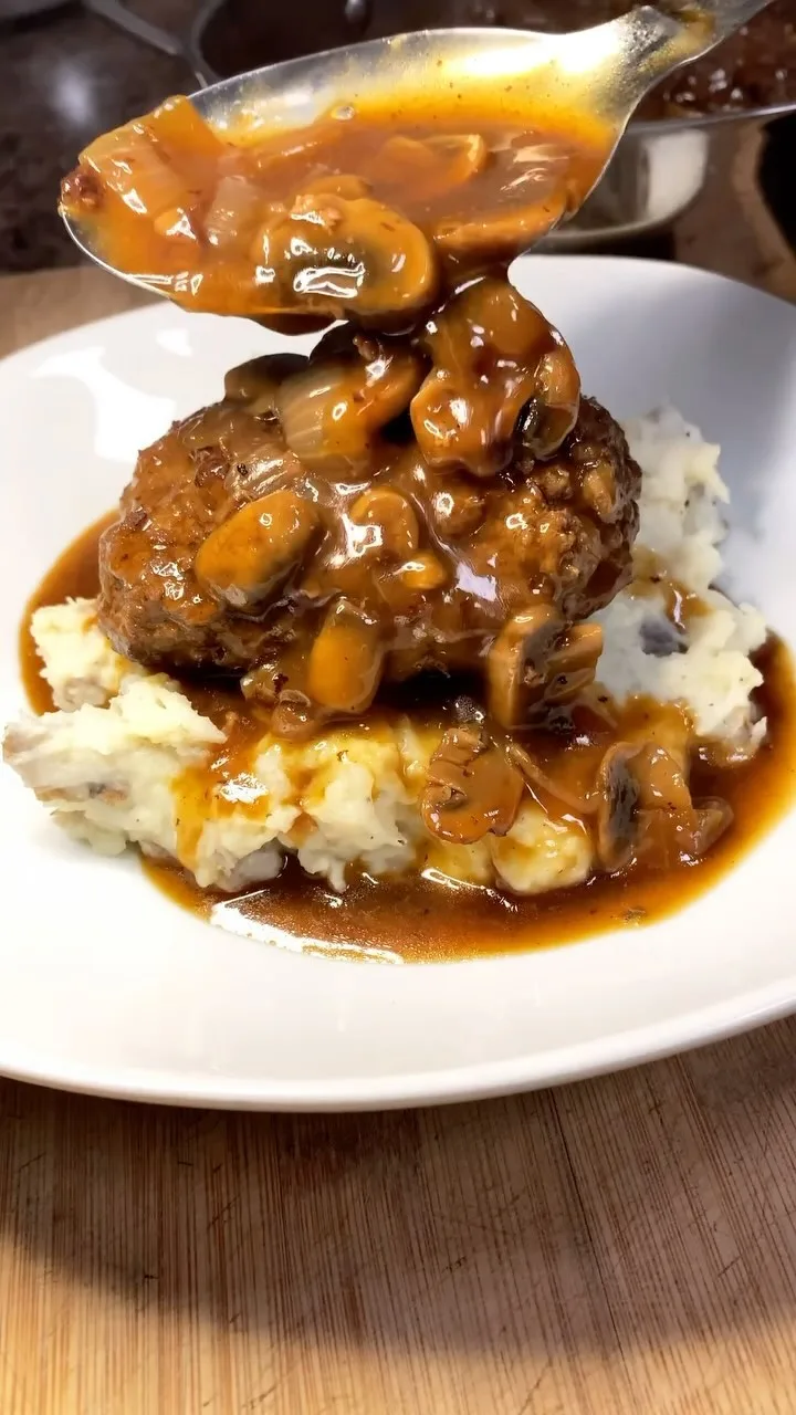 viral-salisbury-steak