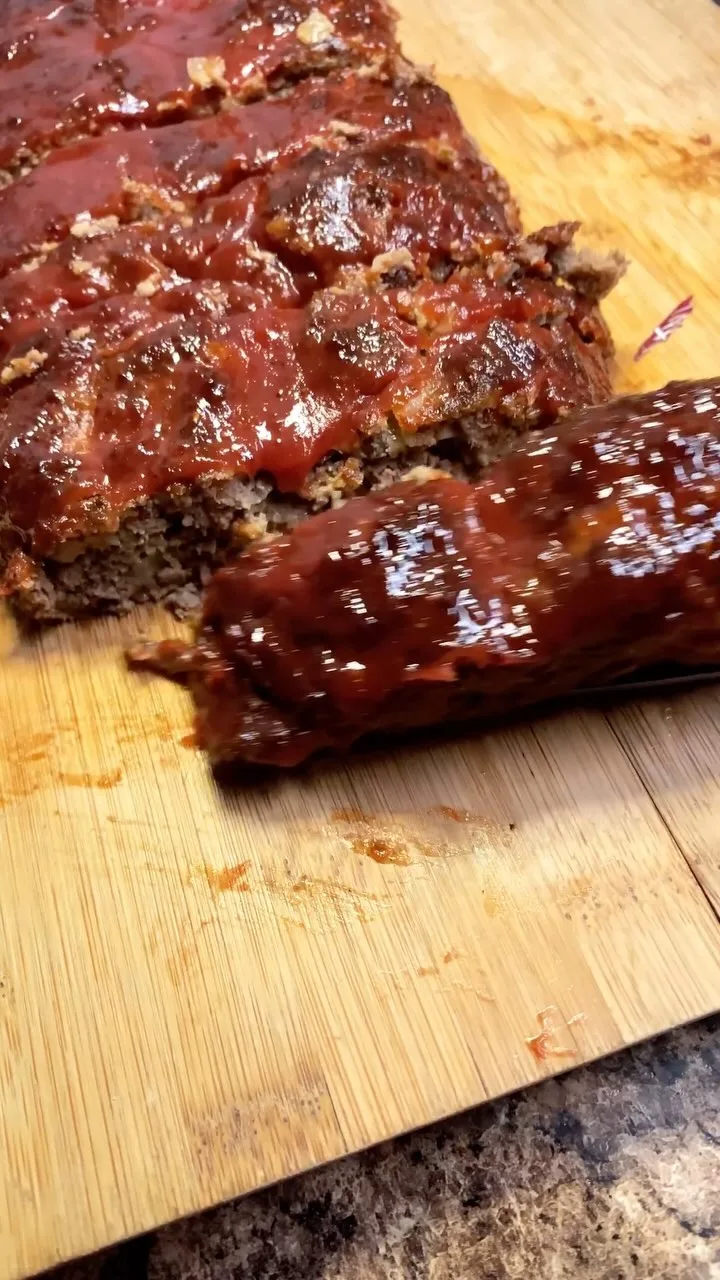juicy-and-tender-meatloaf