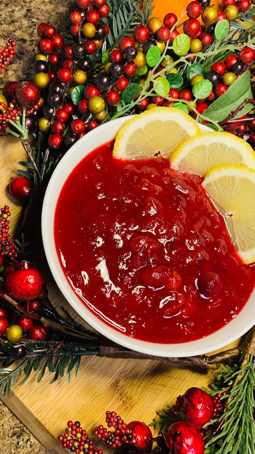 4-ingredient-cranberry-sauce