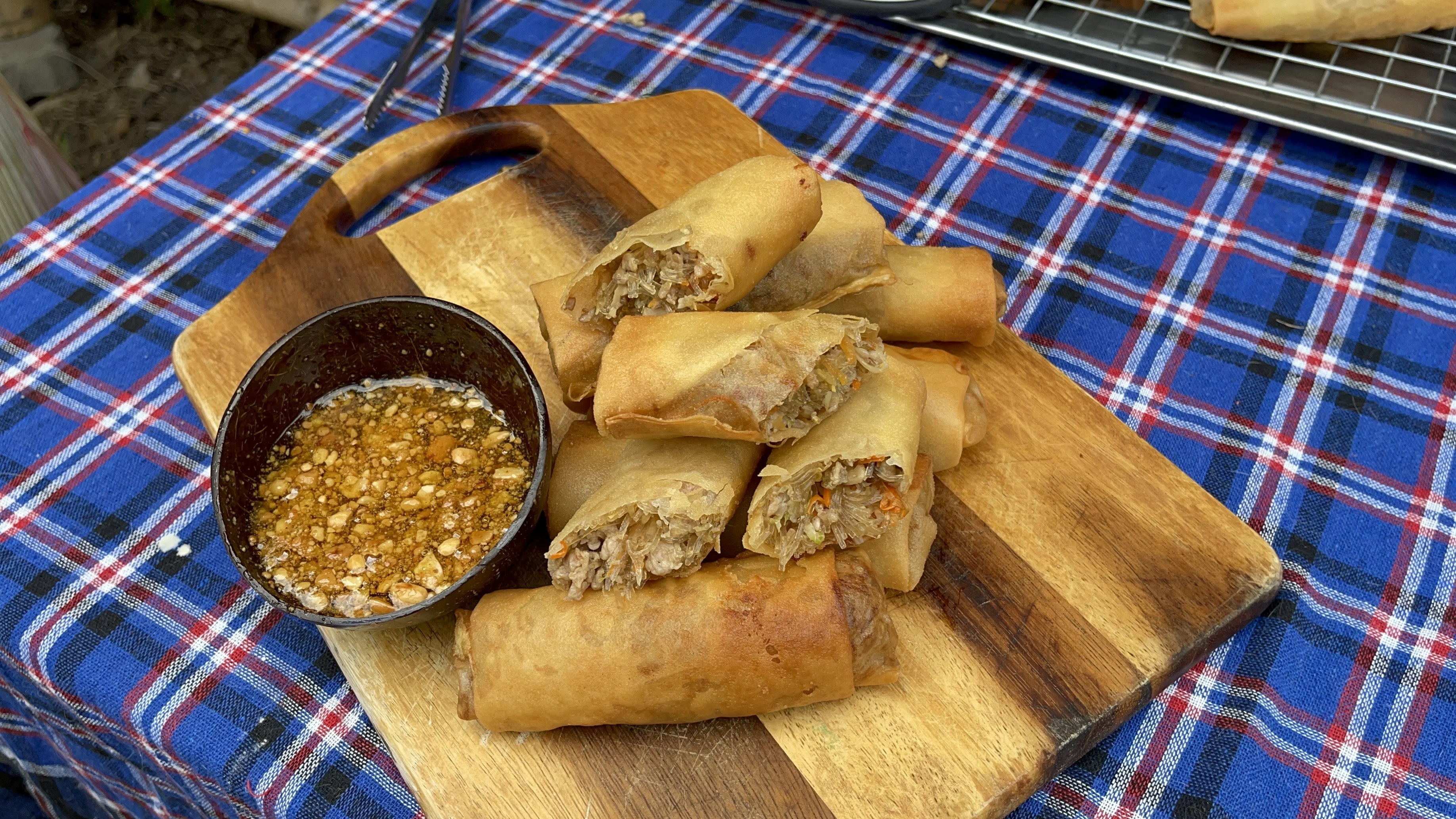 fried-spring-rolls-"poh-pia-thod"