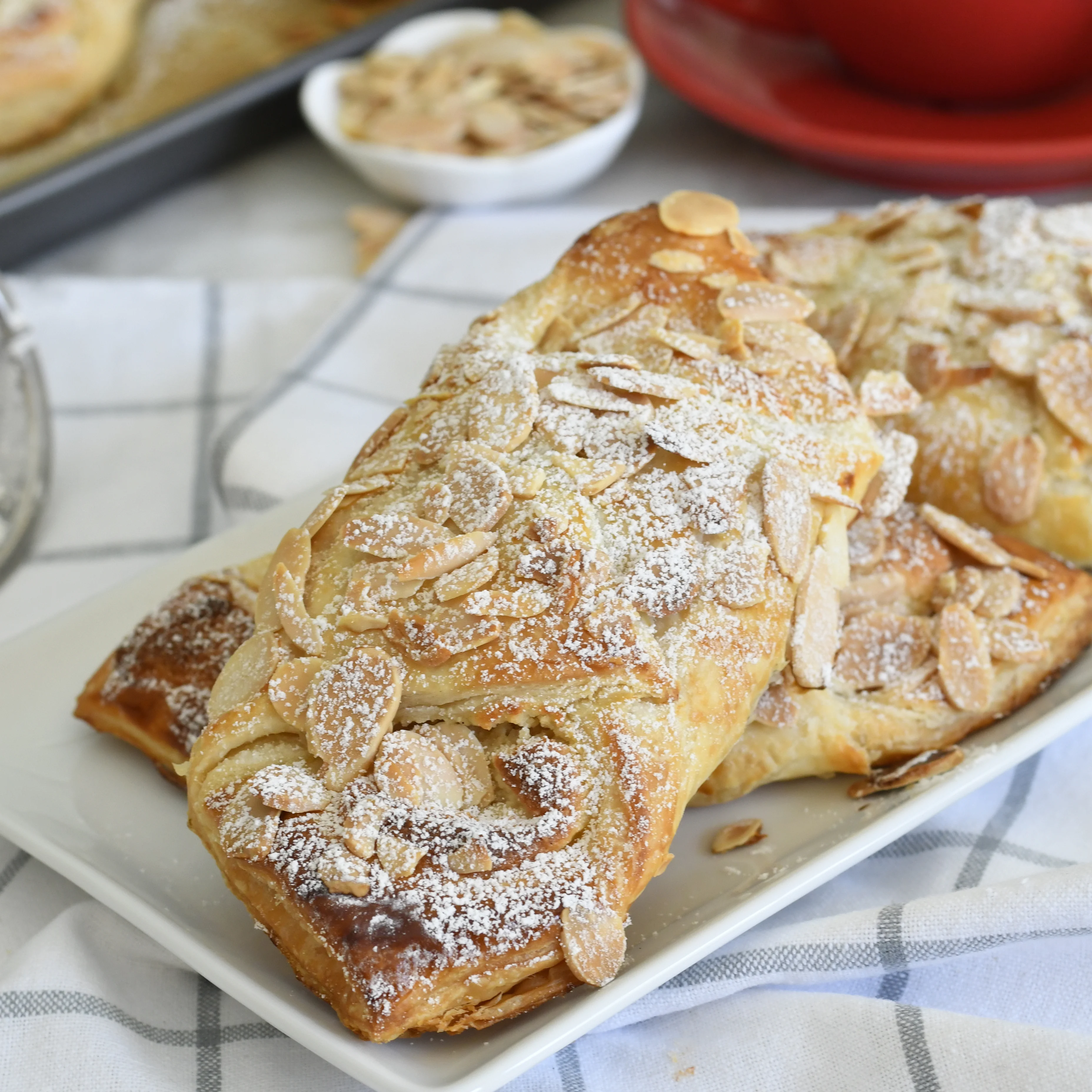 flaky-almond-frangipane-puff-pastries