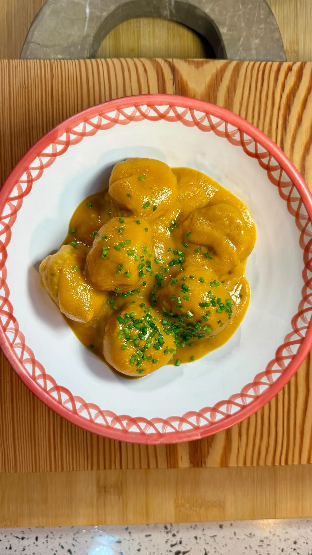 spanish-albondigas-en-salsa