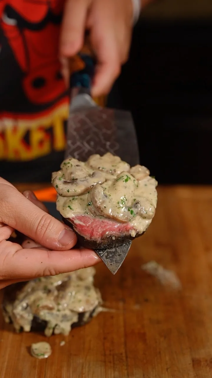 filet-mignon-with-mushroom-cream-sauce