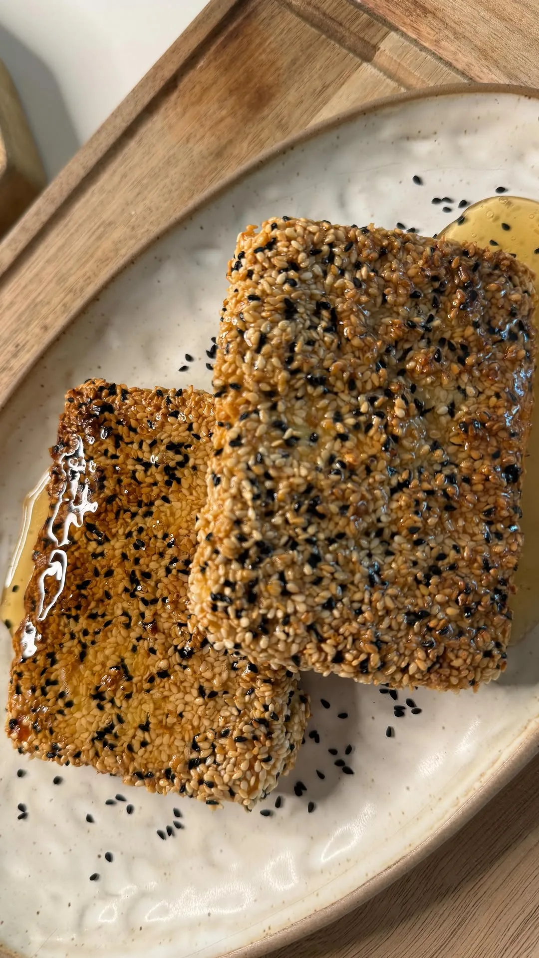 feta-saganaki-with-sesame