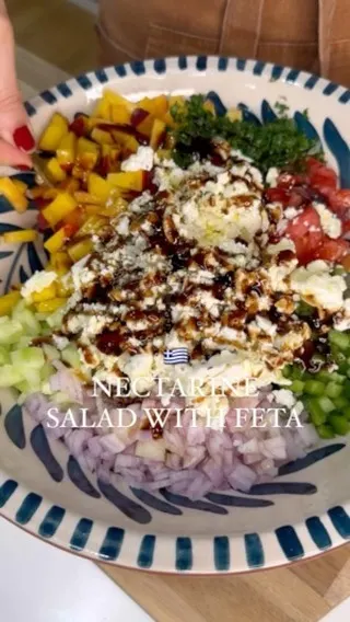 nectarine-summer-salad