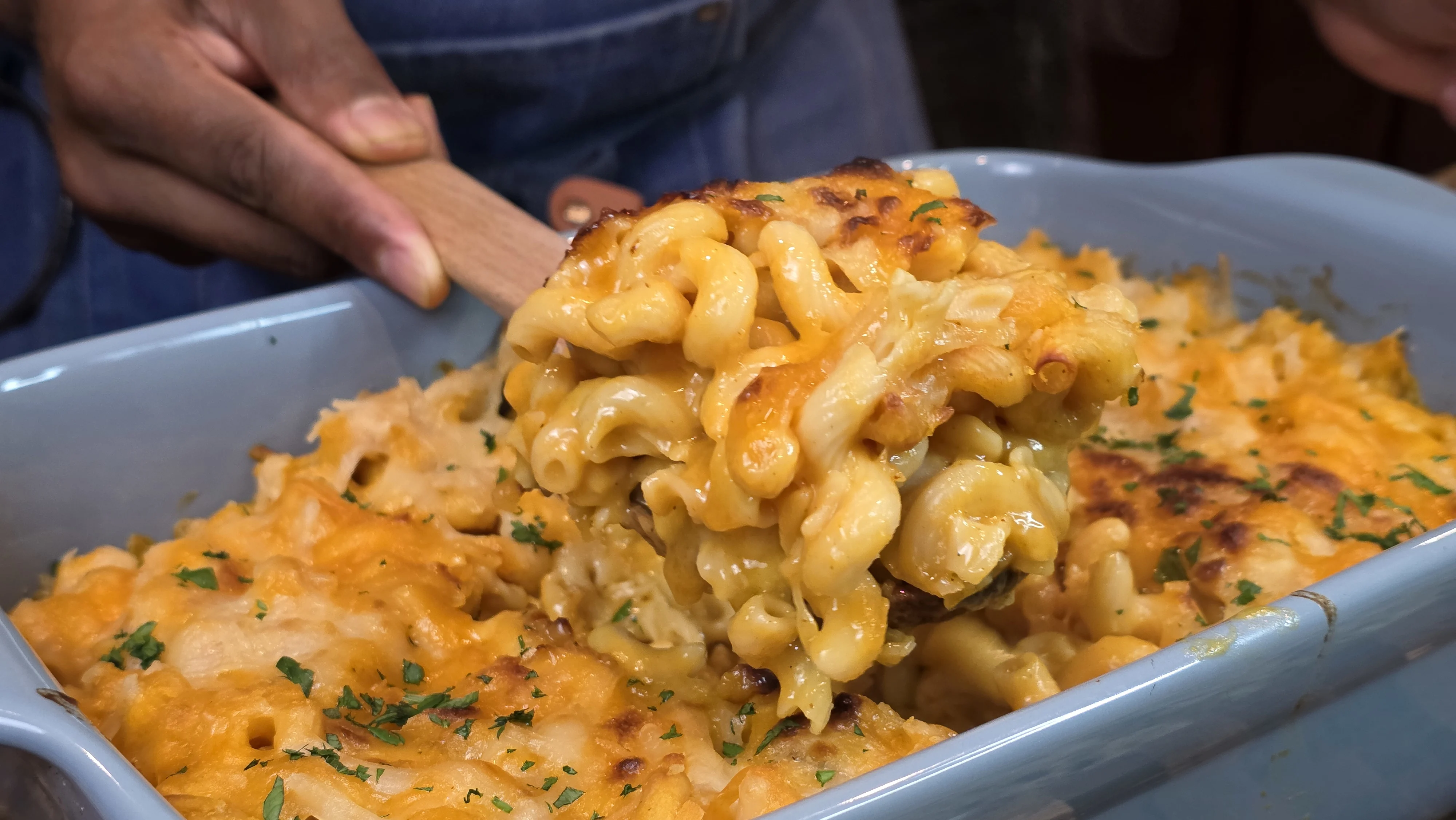 vegan-baked-mac-and-cheese