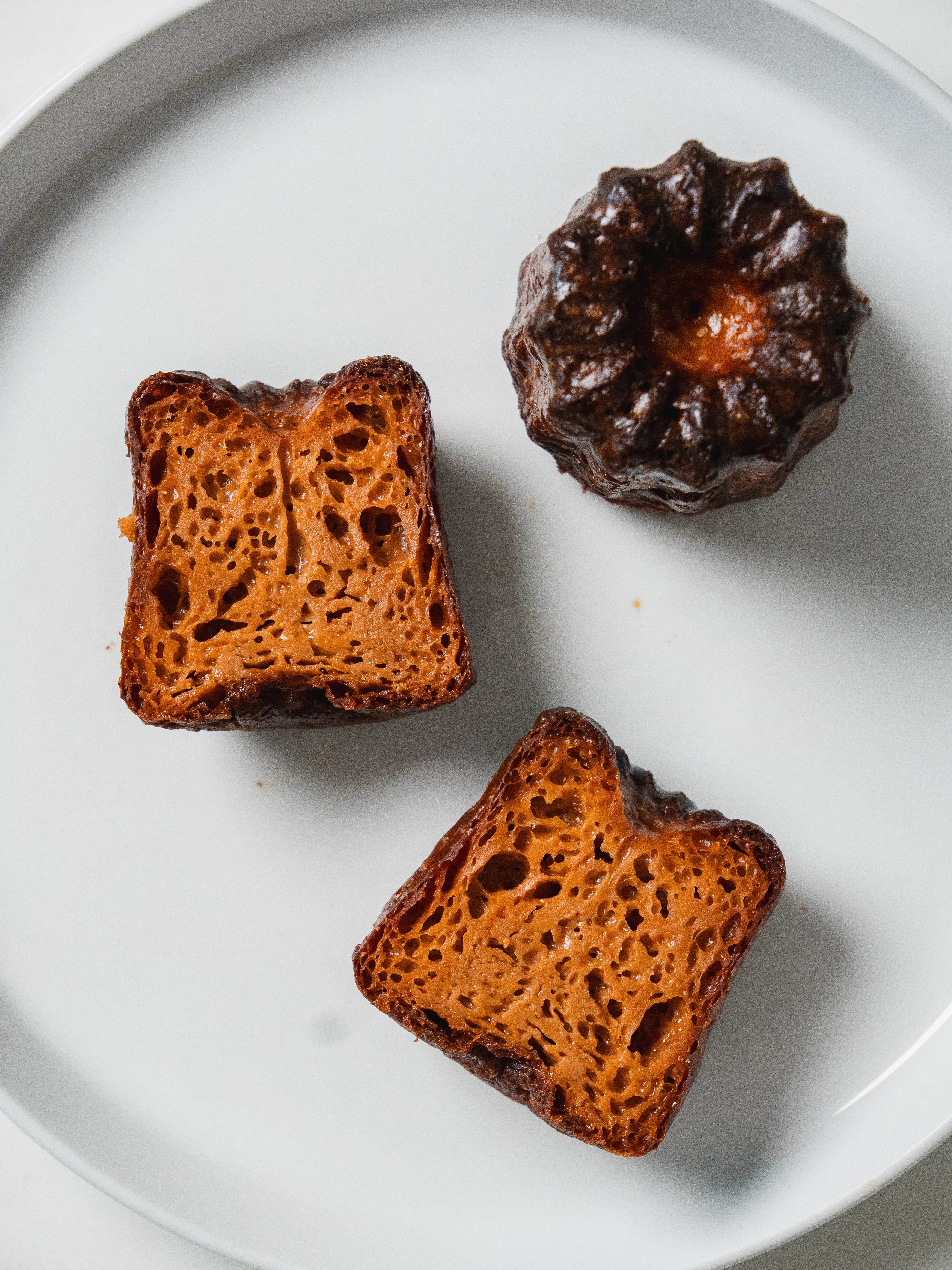 thai-tea-canele
