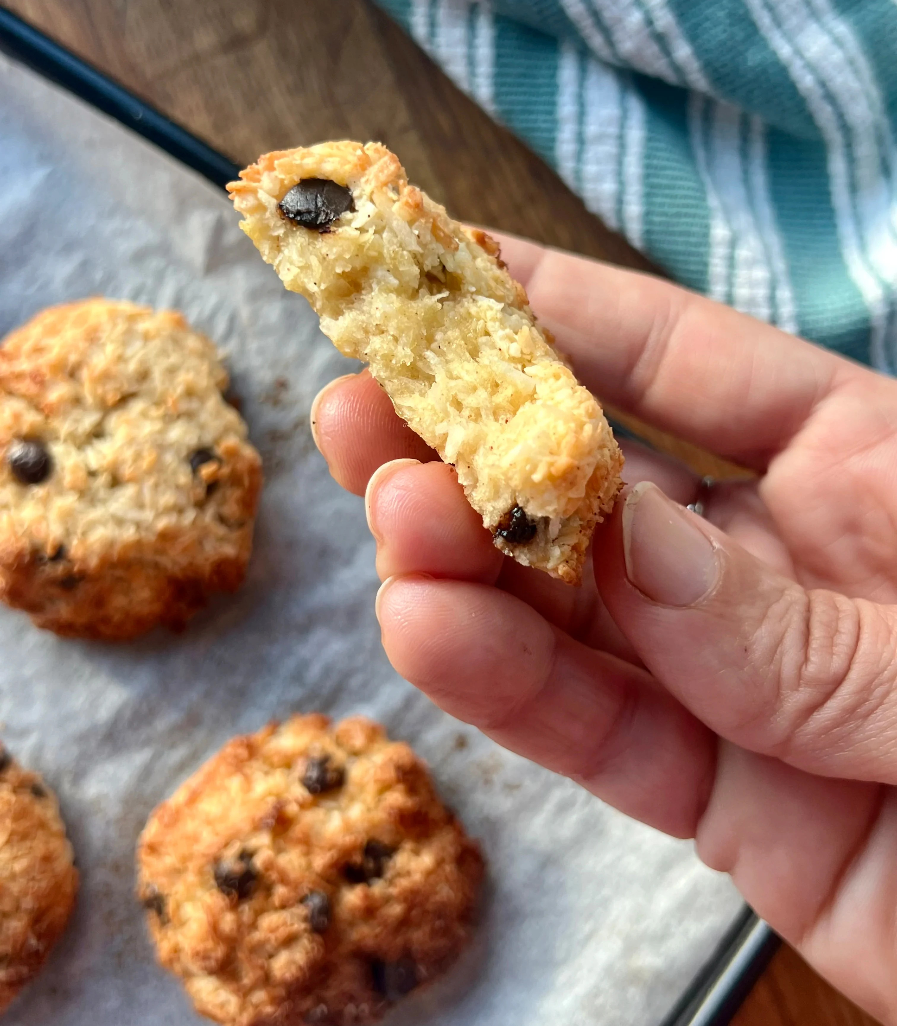 flourless-coconut-cookies