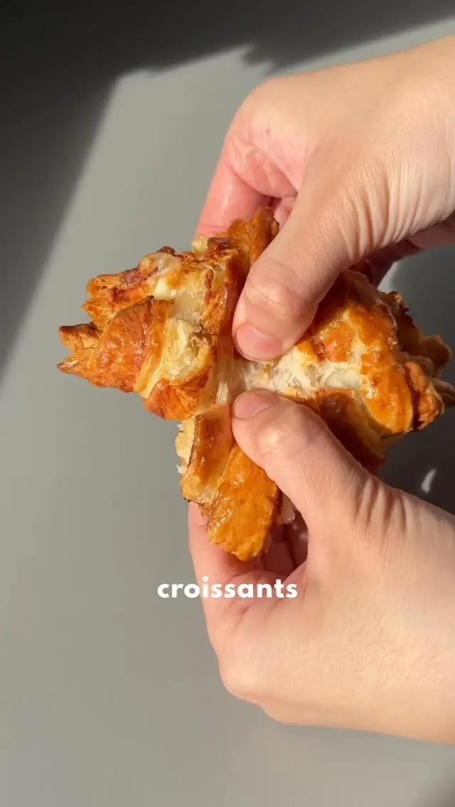express-savory-croissants
