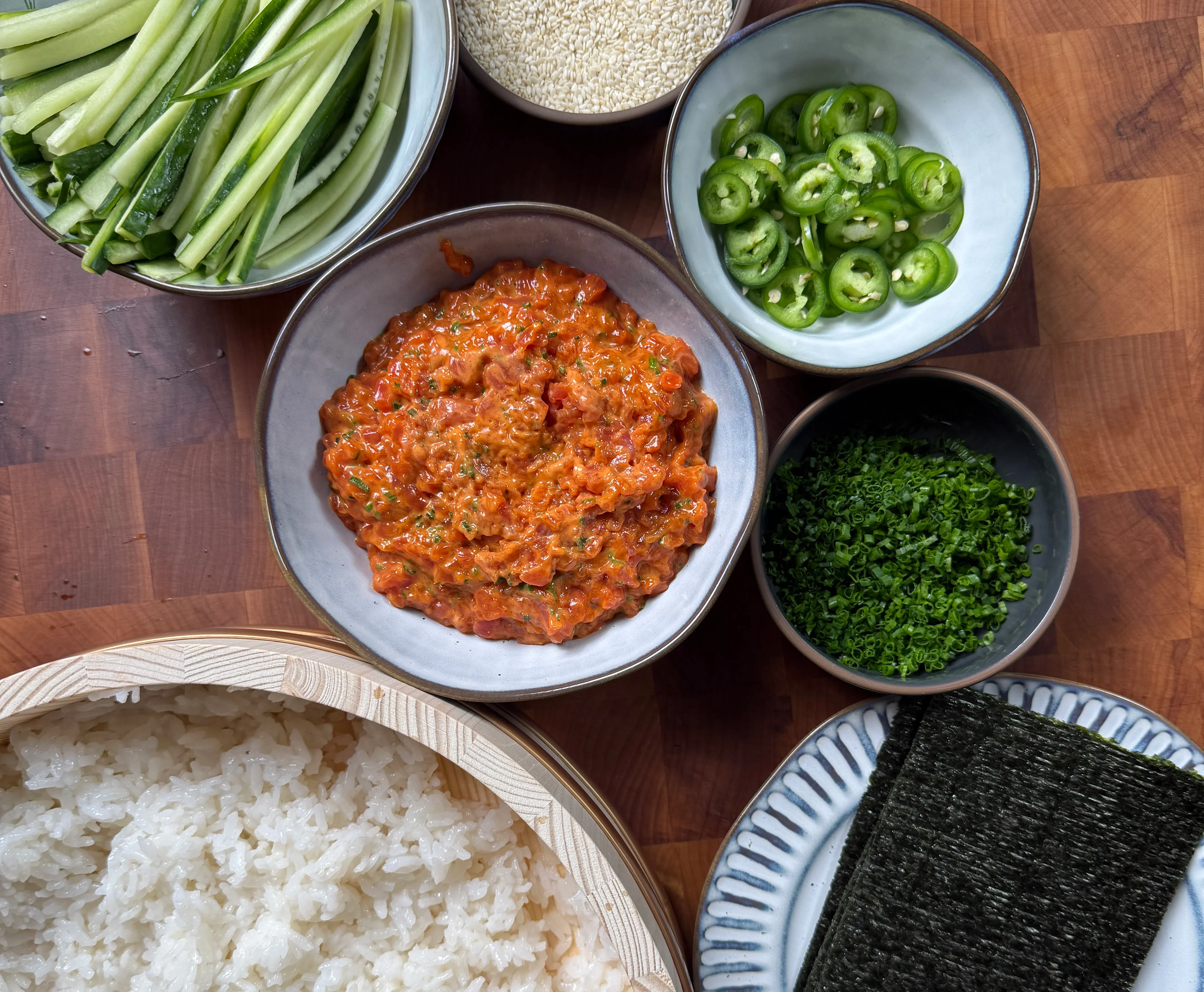 spicy-tuna-hand-rolls