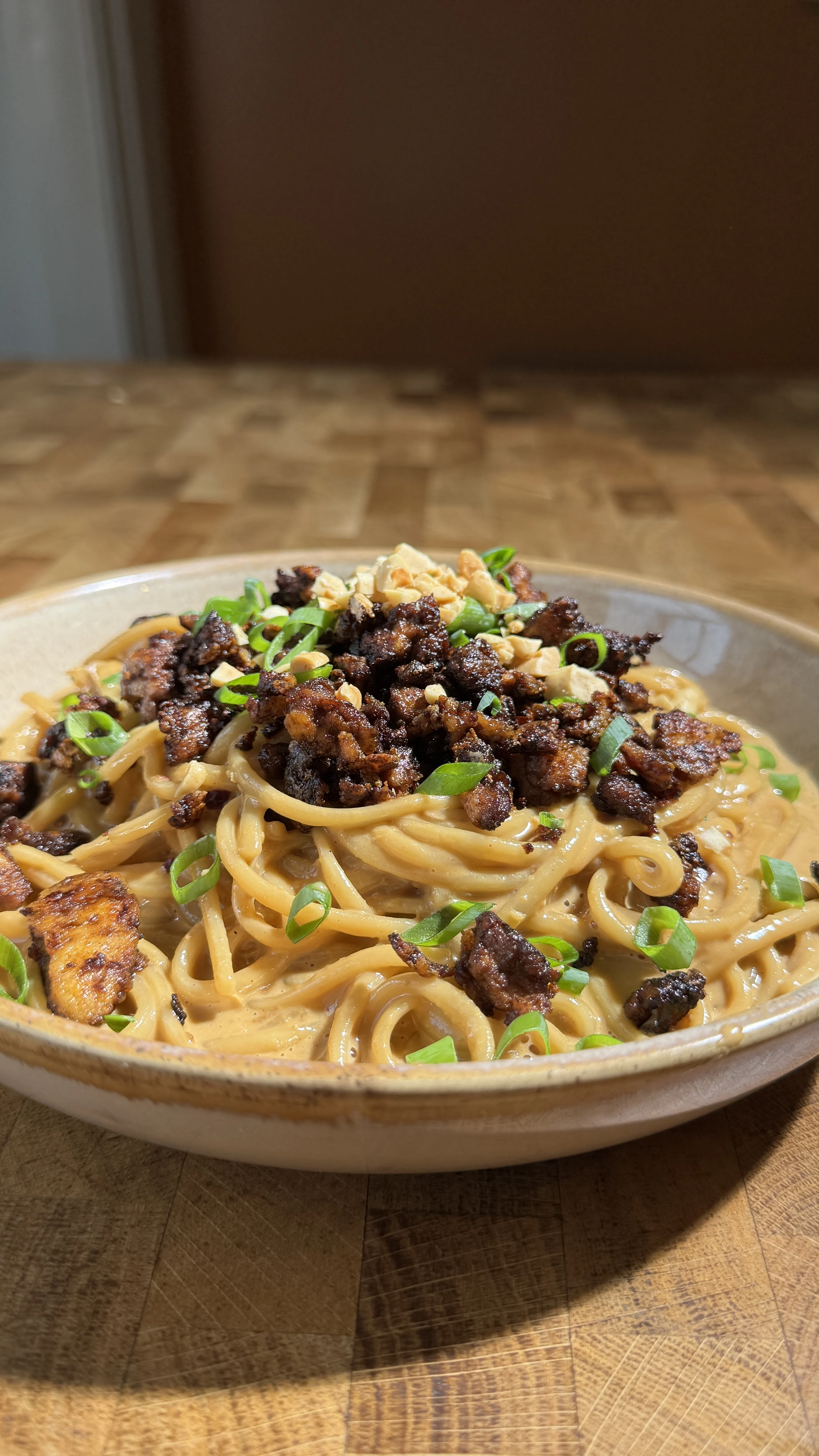 vegan-dan-dan-noodles-with-tofu-and-tahini