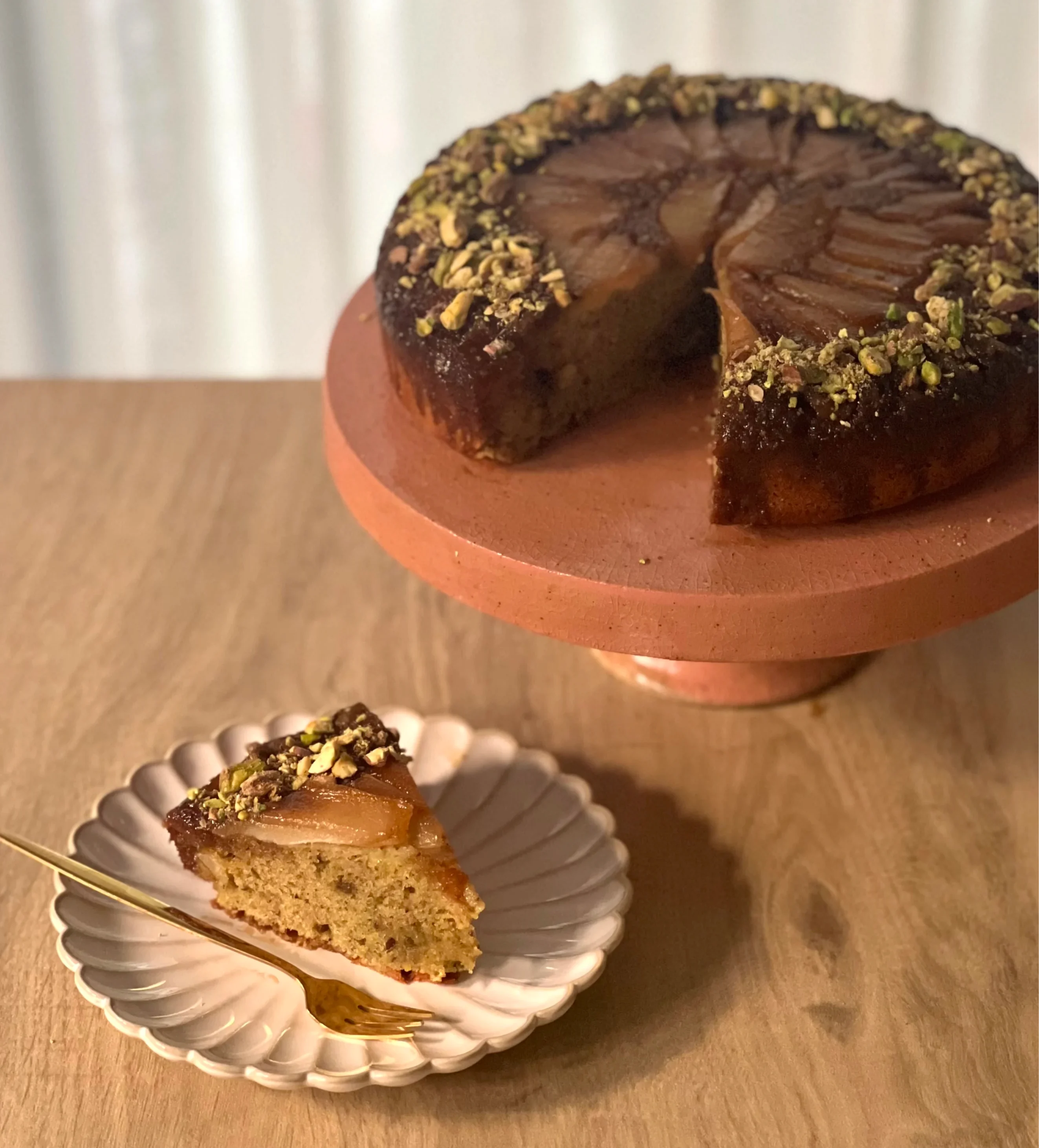 pear-and-pistachio-upside-down-cake