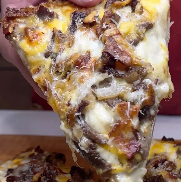 viral-dominos-pan-pizza