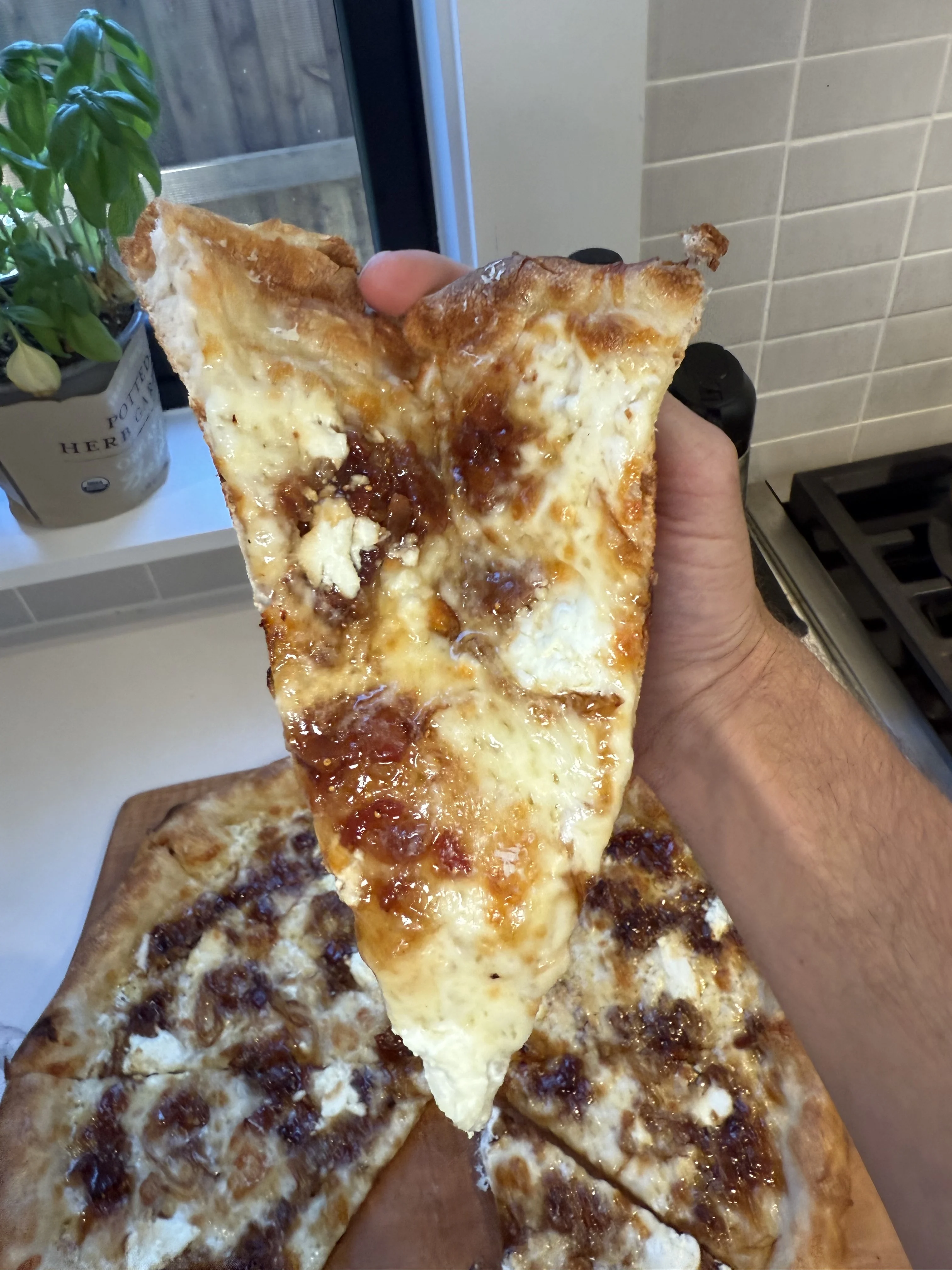 caramelized-onion-bacon-fig-jam-and-goat-cheese