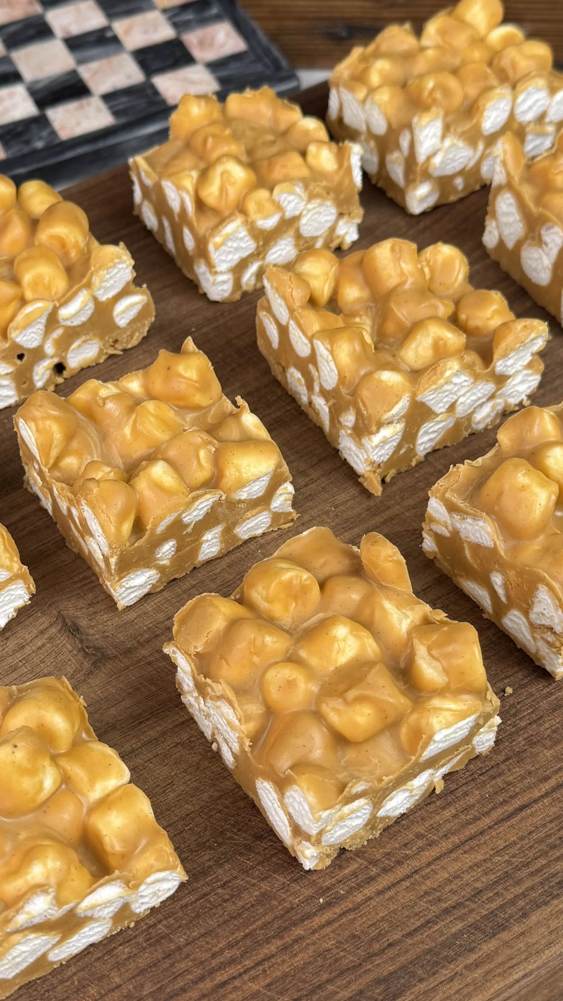 peanut-butter-marshmallow-squares