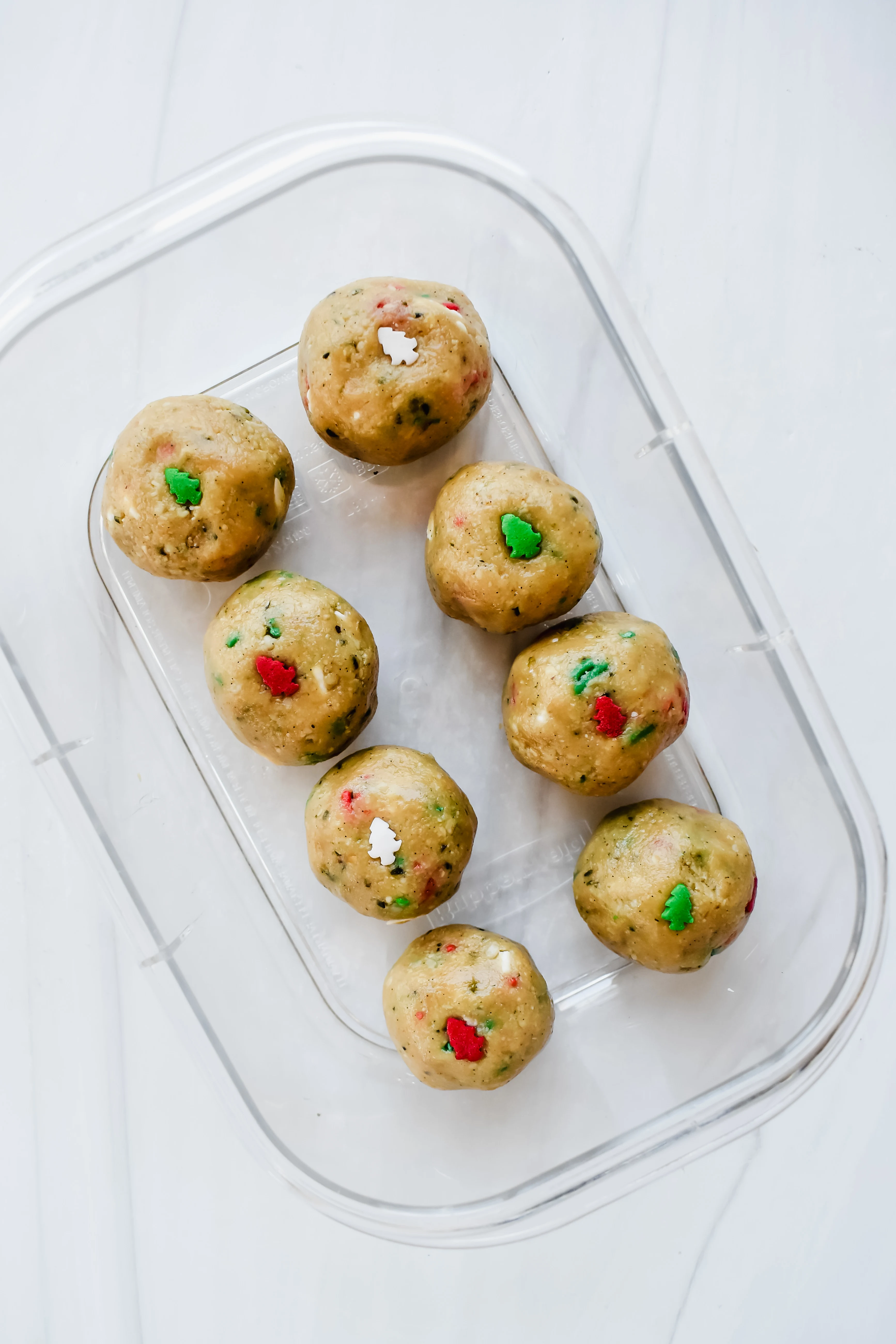 christmas-sugar-cookie-energy-balls