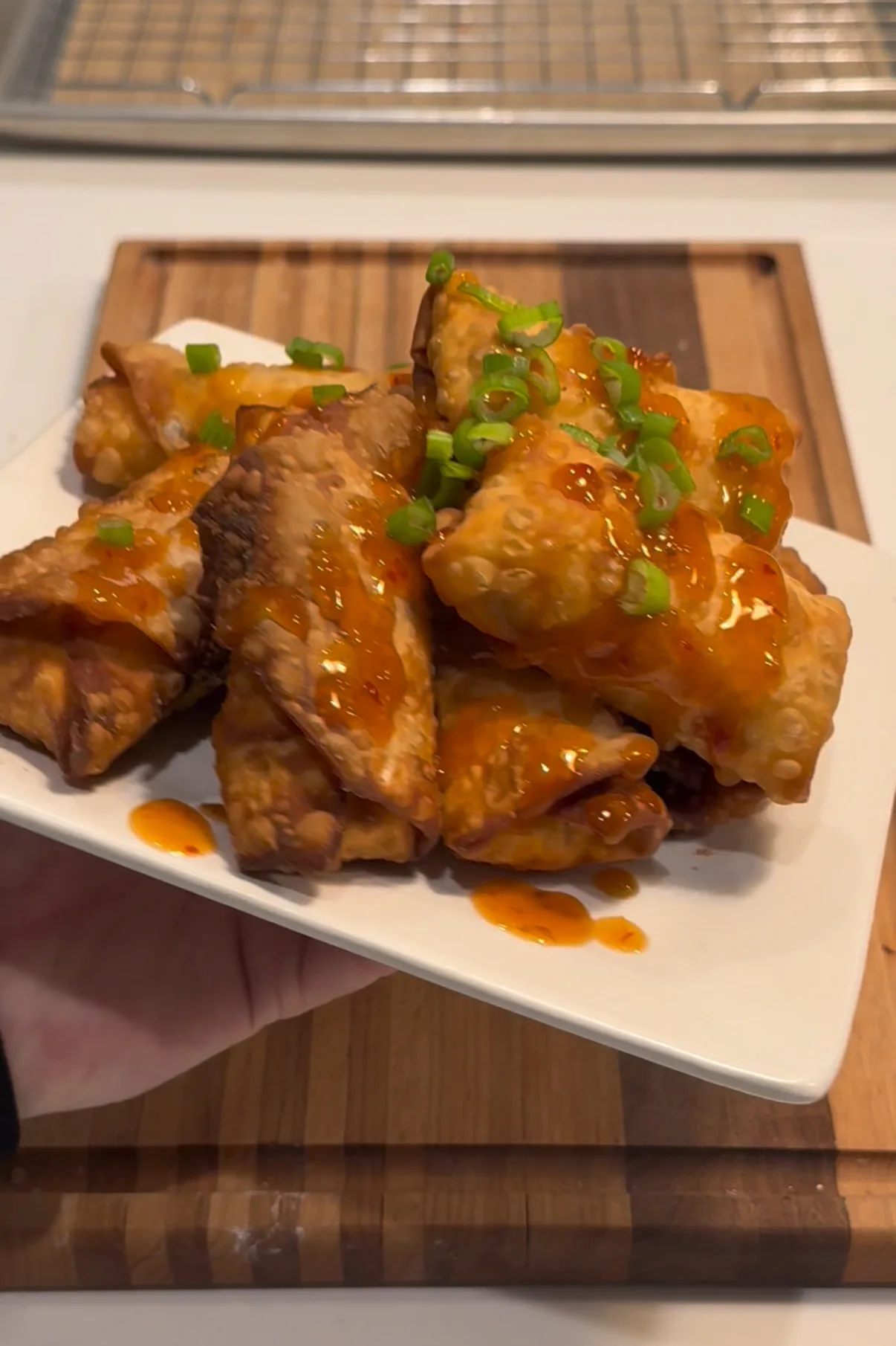 jalapeno-popper-egg-rolls