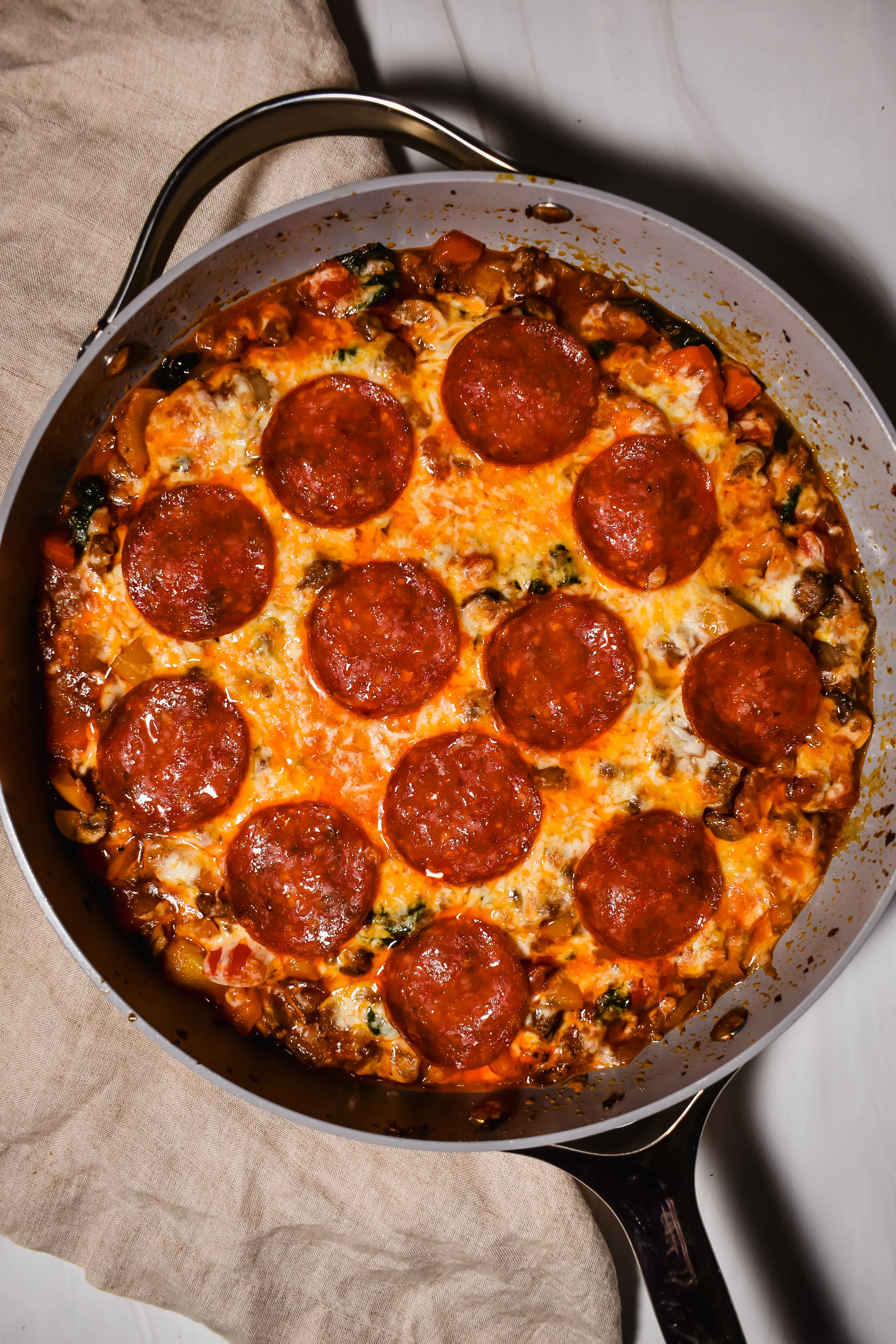 easy-and-healthy-pizza-skillet