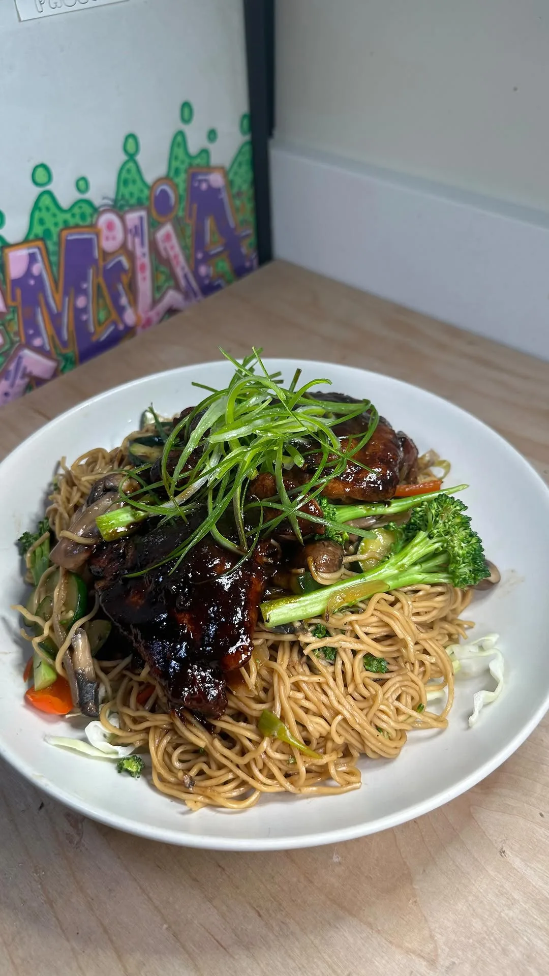 black-garlic-chicken-with-chow-mein