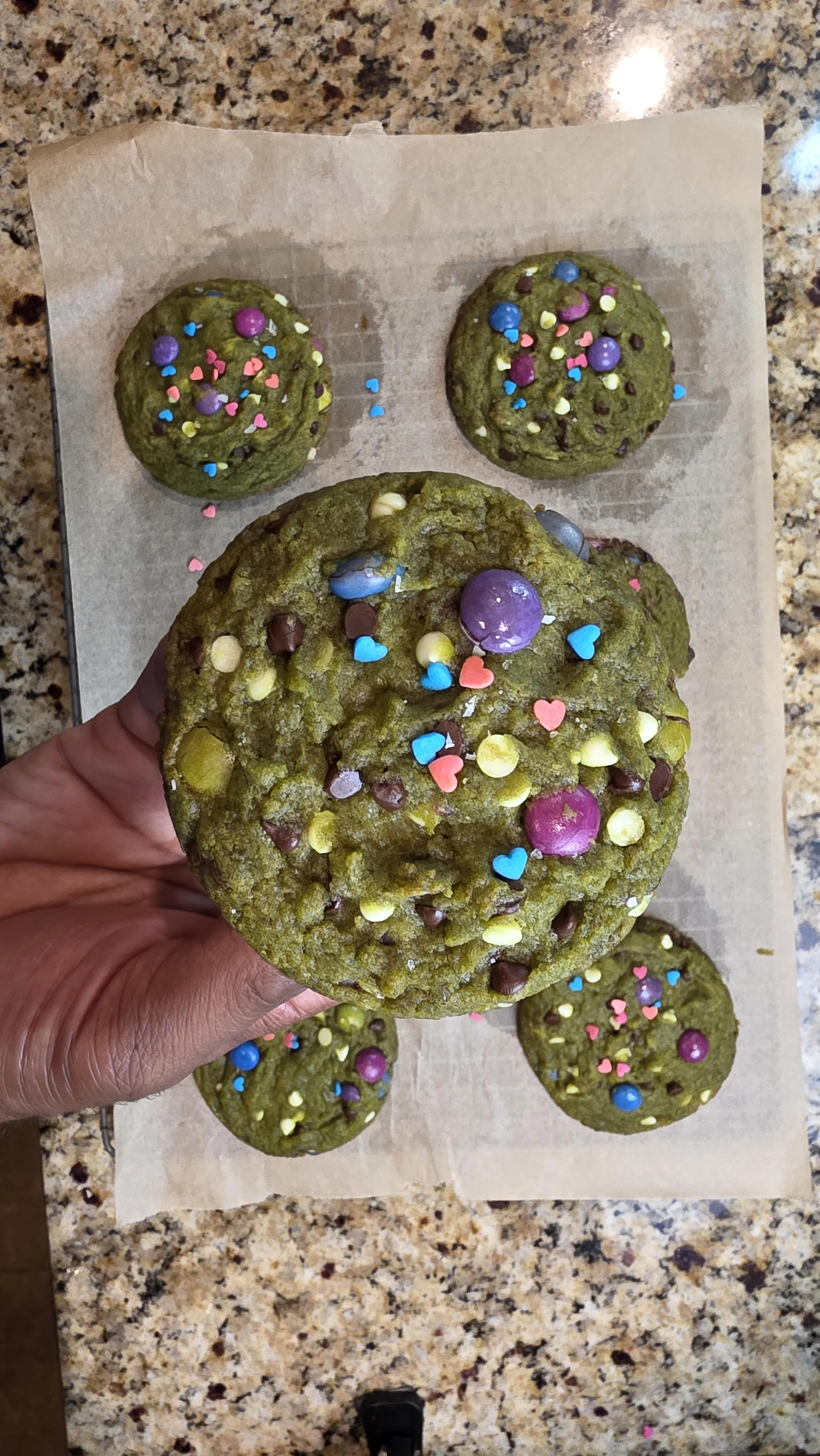 vegan-grinch-cookies