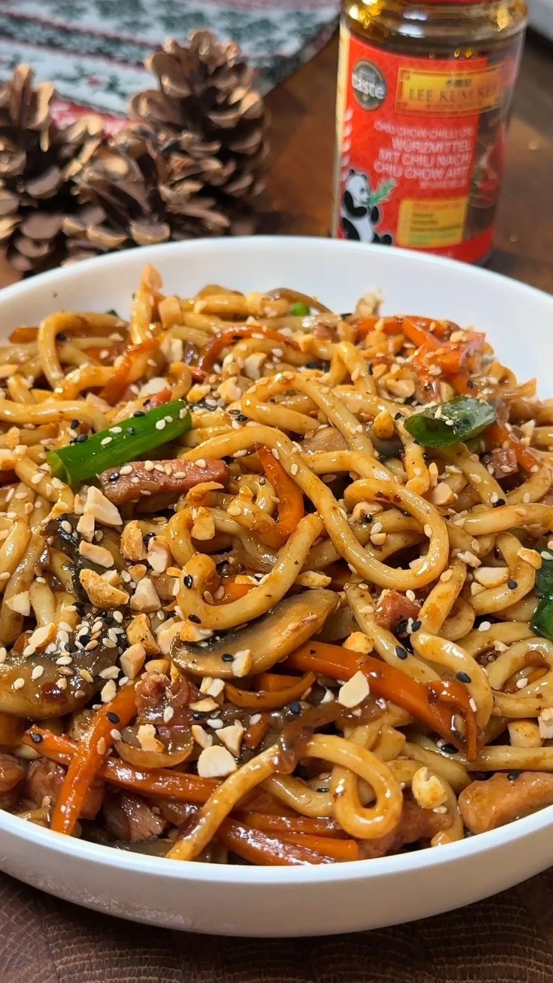 spicy-udon-noodles-with-chili-oil