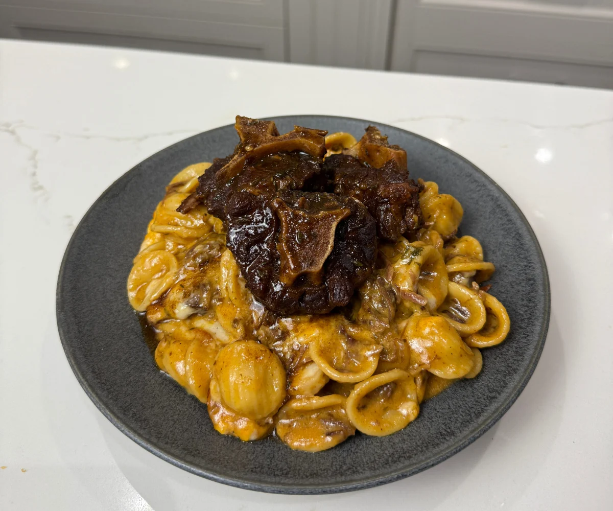 oxtail-mac-and-cheese