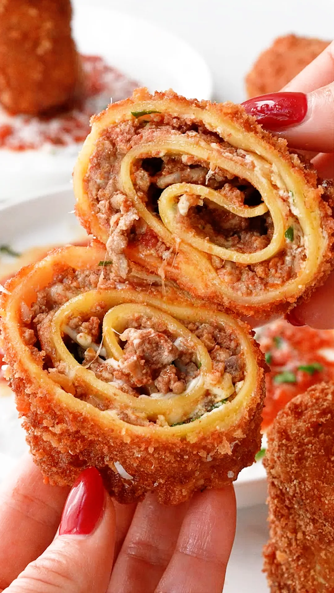 fried-lasagna-rolls